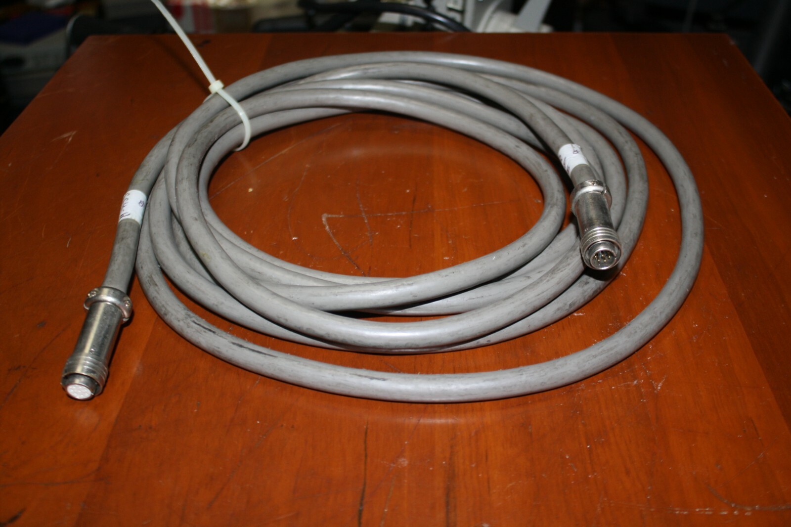 Ikegami OCP-355. 323.377.388.45.200.790. cable (15")