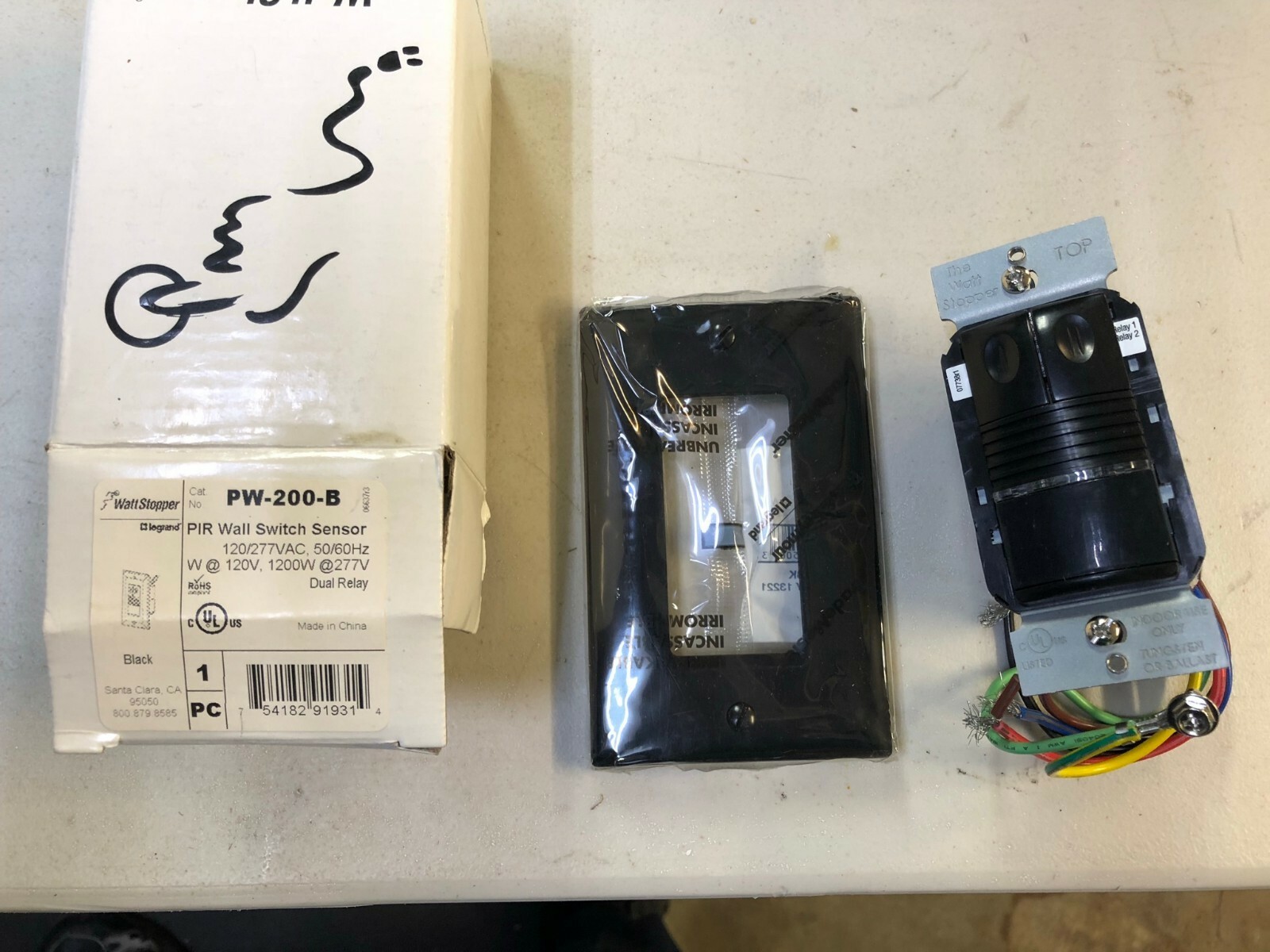 Watt Stopper PIR Wall Switch Sensor  PW-200-B