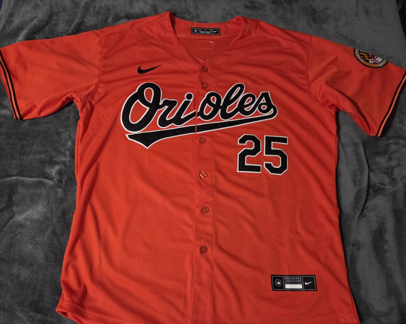 Fast Free Shipping! Medium Pete Alonso Baltimore Orioles Stitched Jersey 25
