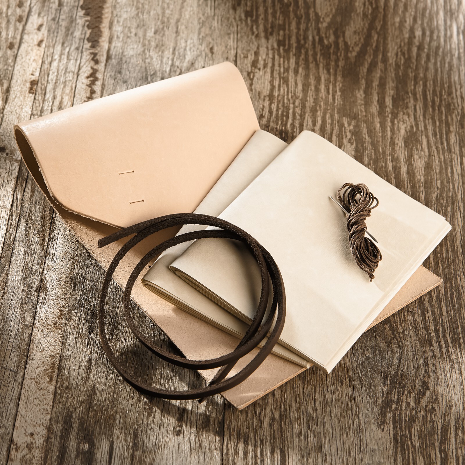 Leather Journal Craft Kit Natural Veg-Tan 4.5" x 6" Natural Undyed Leathercraft