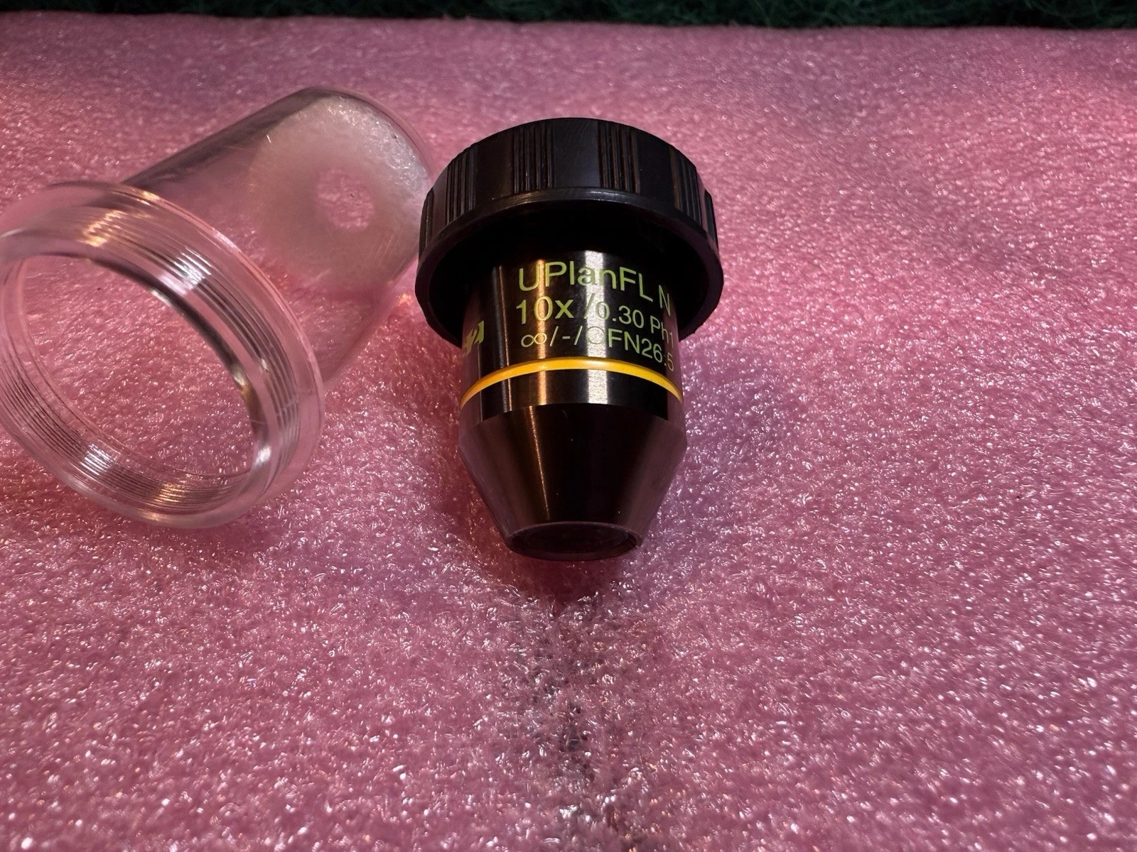 Olympus UPlanFL N 10x/0.30 FN26.5 Microscope Objective