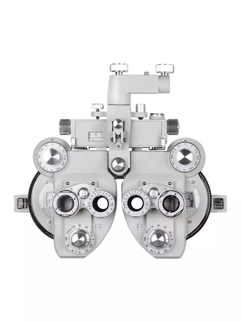 Optical Equipment, Comprehensive RefractometersComprehensiveOphthalmicExaminers