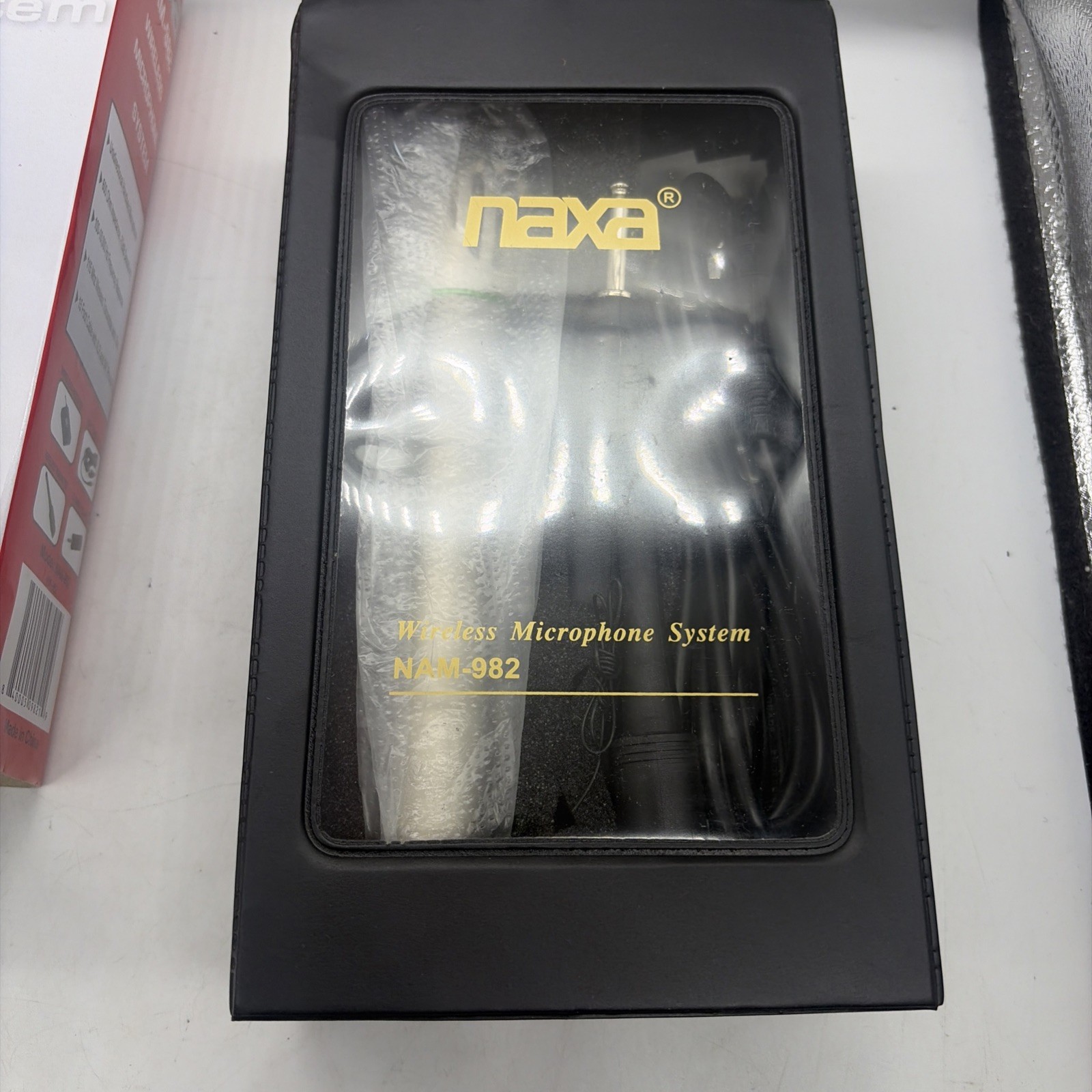 Naxa NAM982 dynamic wireless professional microphone New