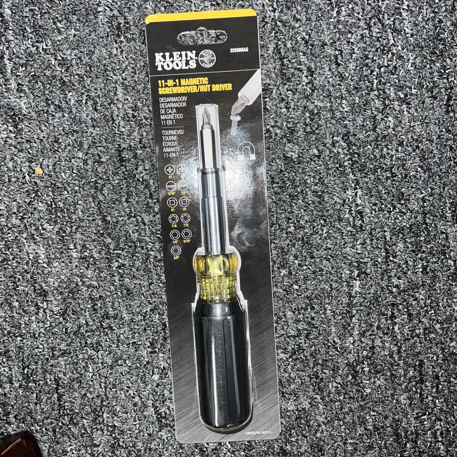 Klein Tools 32500MAG 11-in-1 Magnetic Screwdriver / Nut Driver
