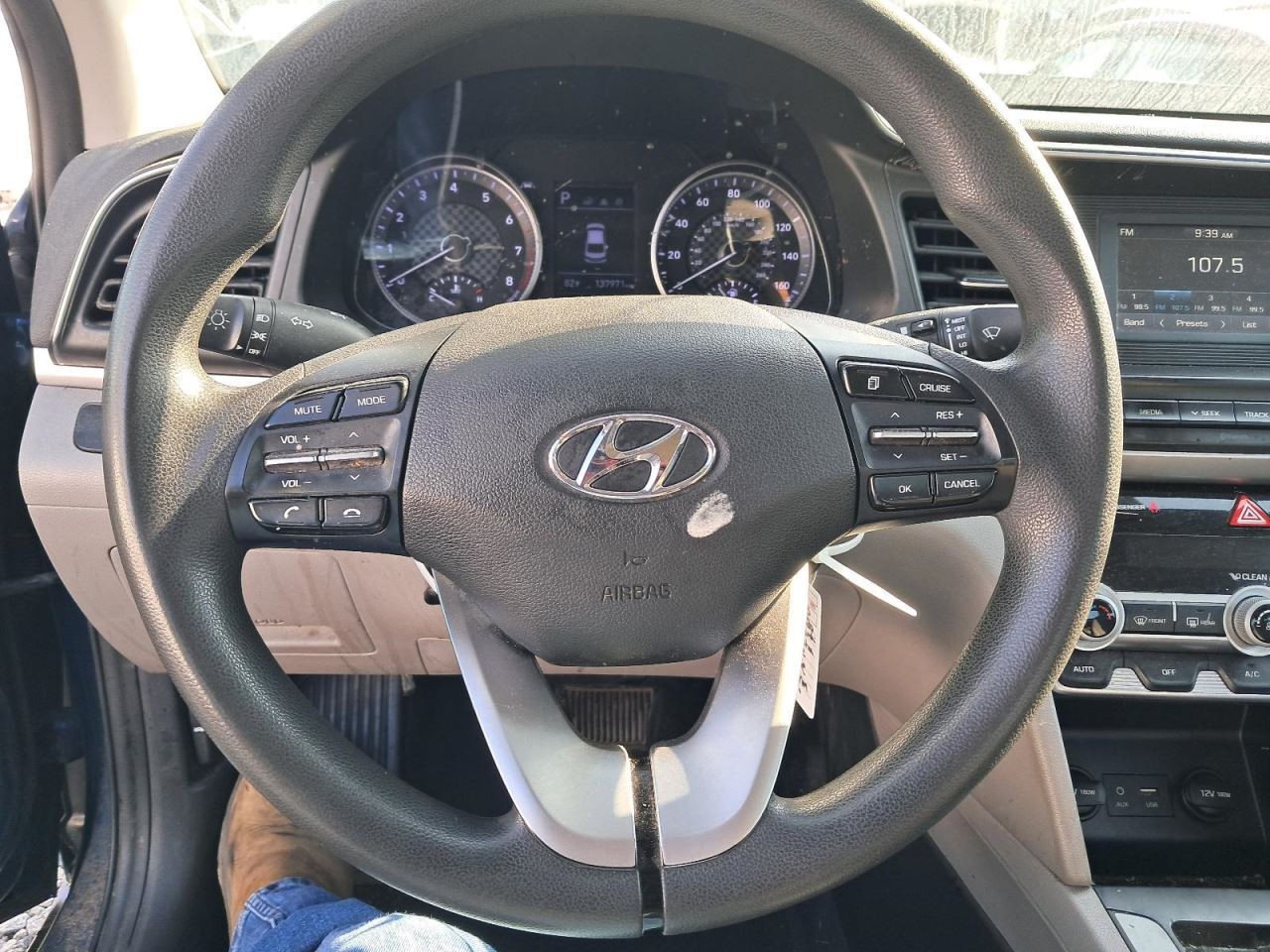 ELANTRA 2020 Glove Box 4789139