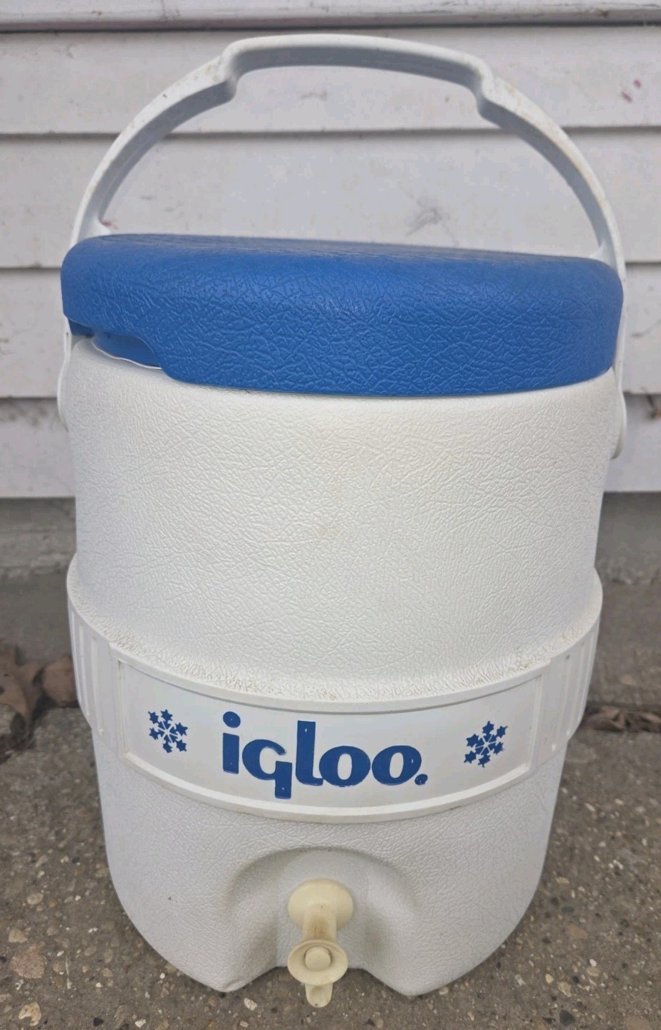 Igloo Water Cooler Jug 3 Gallon   White Blue Lid