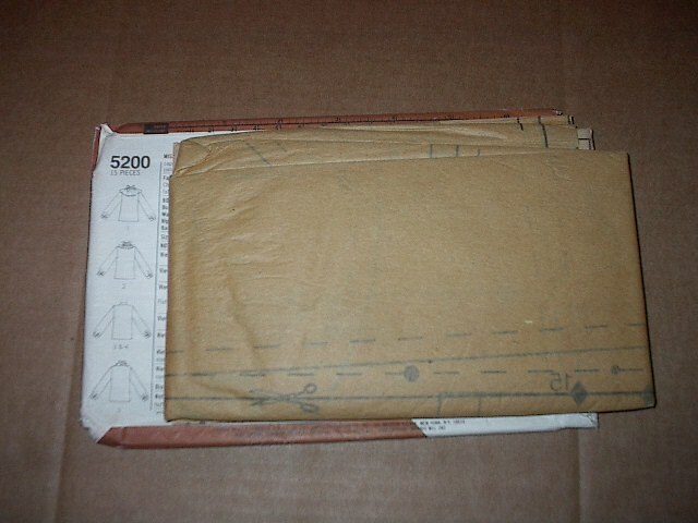 Vtg Simplicity Pattern 5200 Misses' LS Pullover Blouse w./ Neck Variations 12 UC