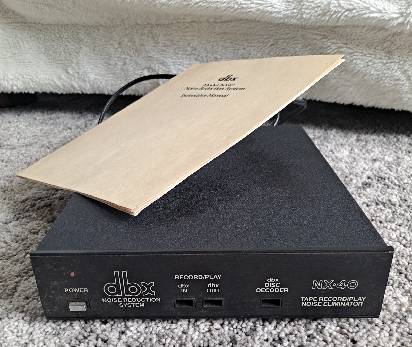 DBX NX-40 Tape and Disc Noise Reduction System W/ Manual