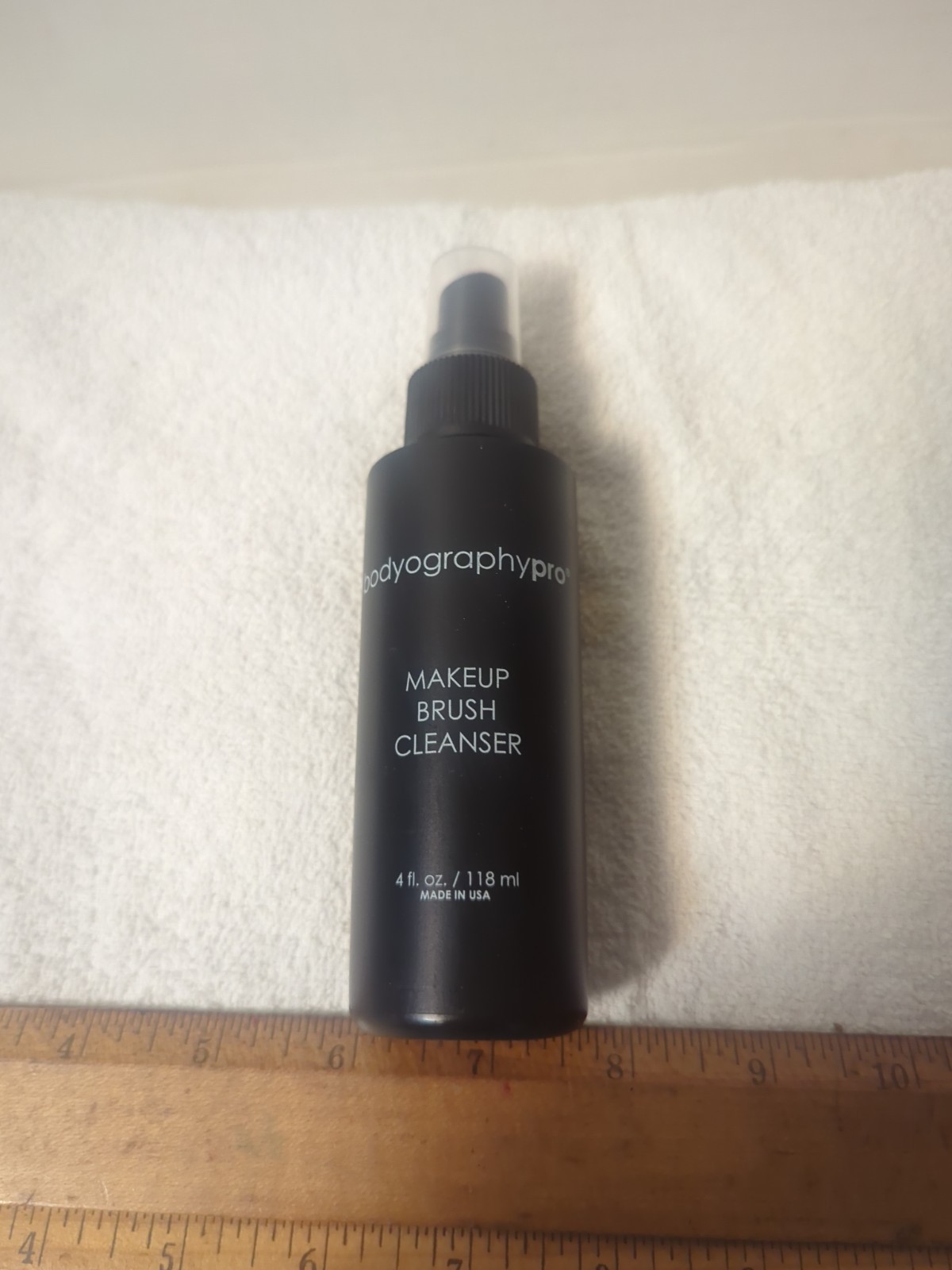 Bodyography Pro Makeup Brush Cleanser, New & Unused, Vegan and Cruelty Free
