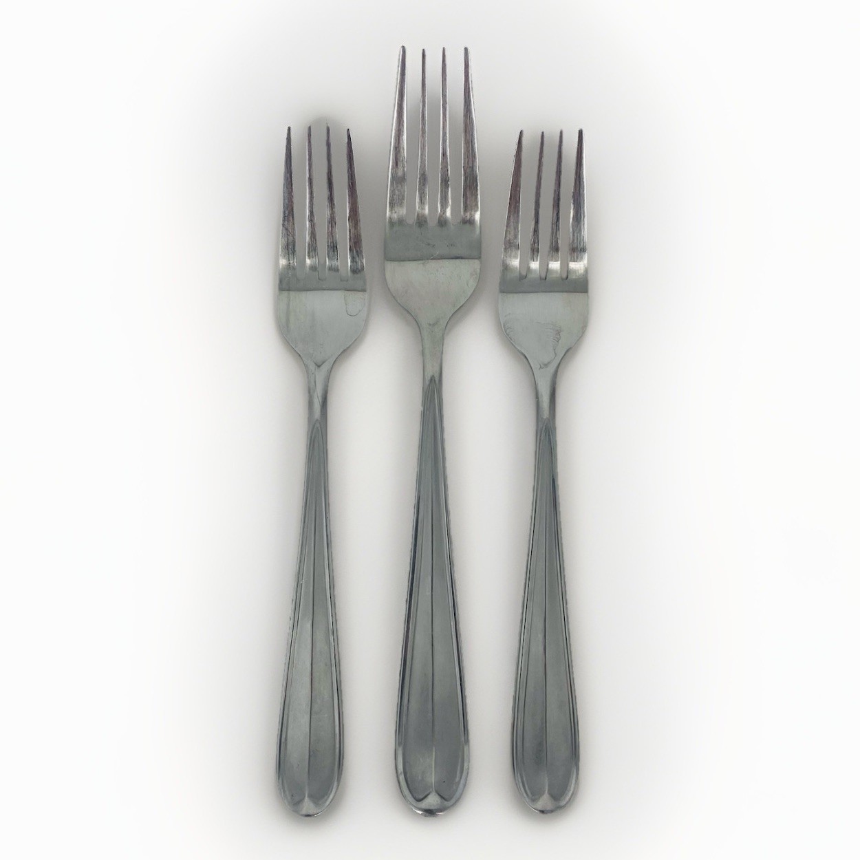 Lot 3 Oneida 18/0 Stainless Dinner Salad Forks Baguette Savor? Teardrop Replace