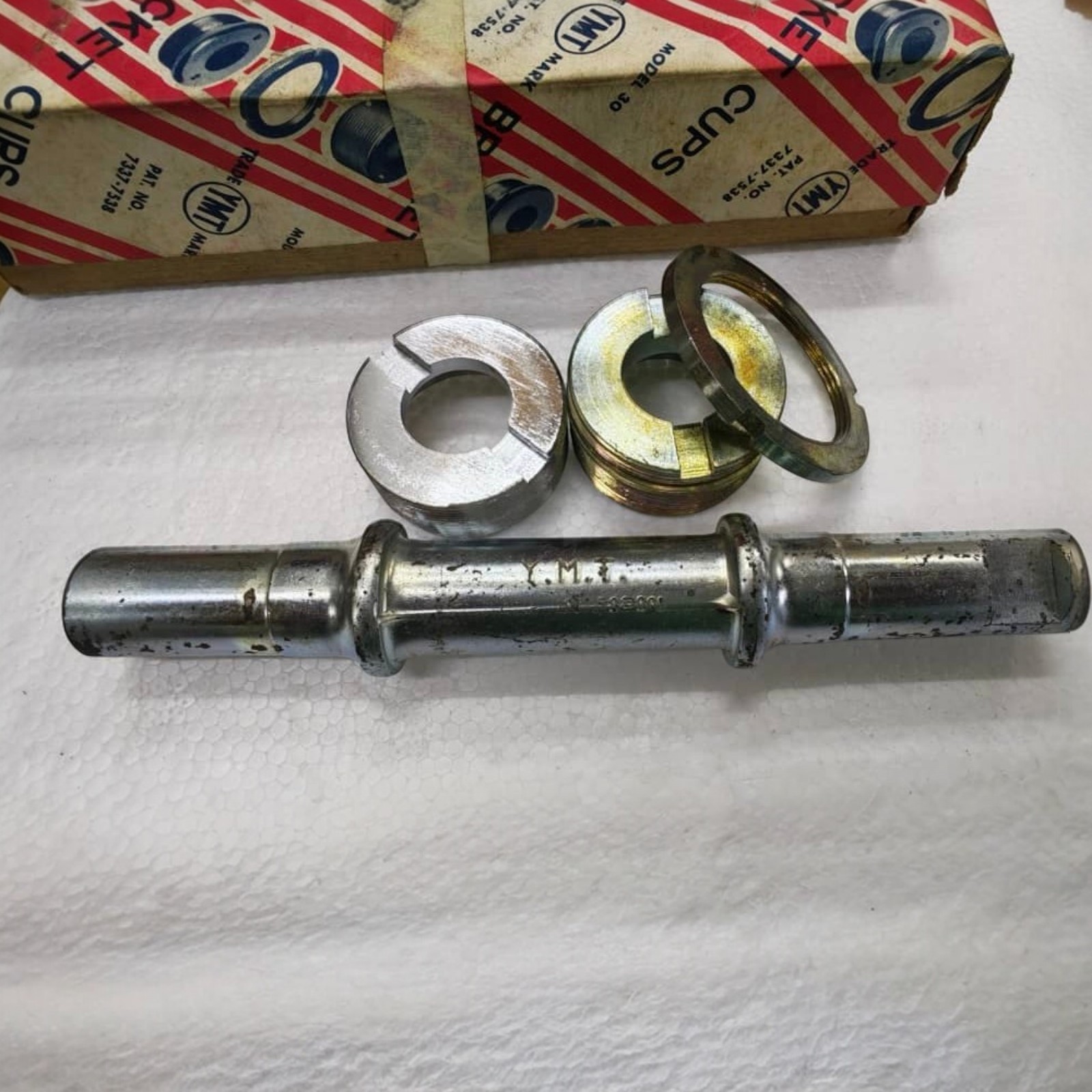 NOS YMT Model 30 Bottom Bracket Mini Bike Made in Japan Vintage  BSA 1.37x24