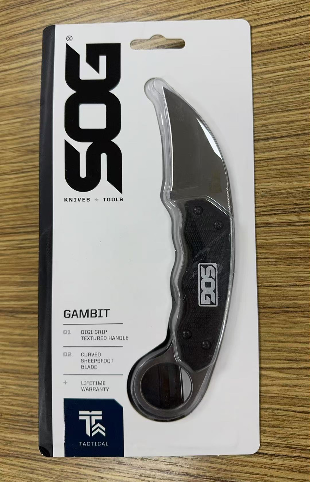 Sog Gambit Knive with Curved Sheepsfoot Blade & Digi-Grip Textured Handle