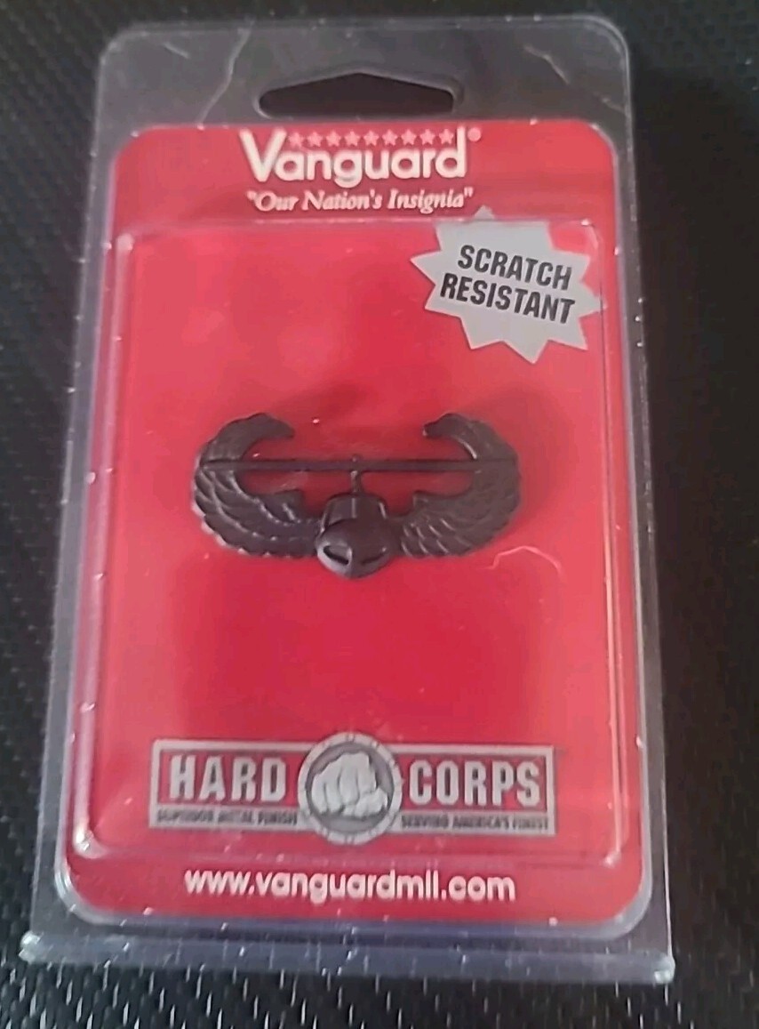 Air Assault Subdued Black Wings Badge Pin US Army
