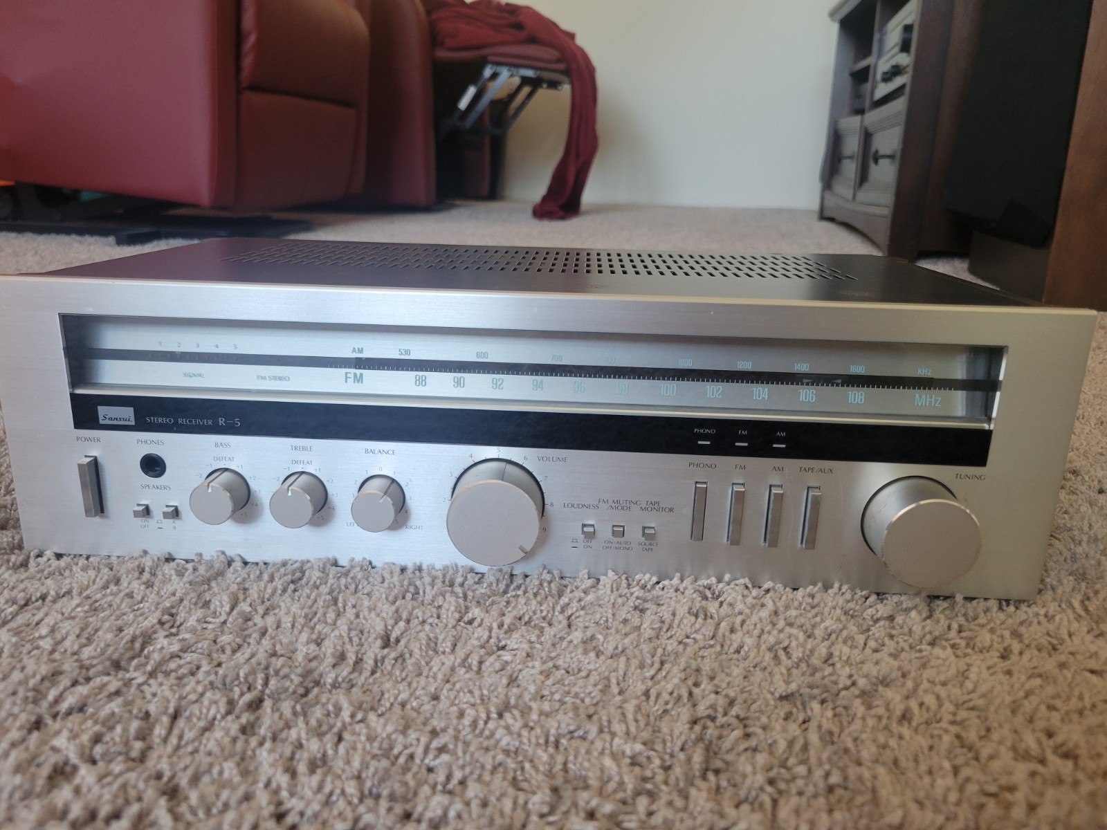 Sansui R-5 Vintage Stereo Receiver AM/FM Silver Face 120V Made in Japan