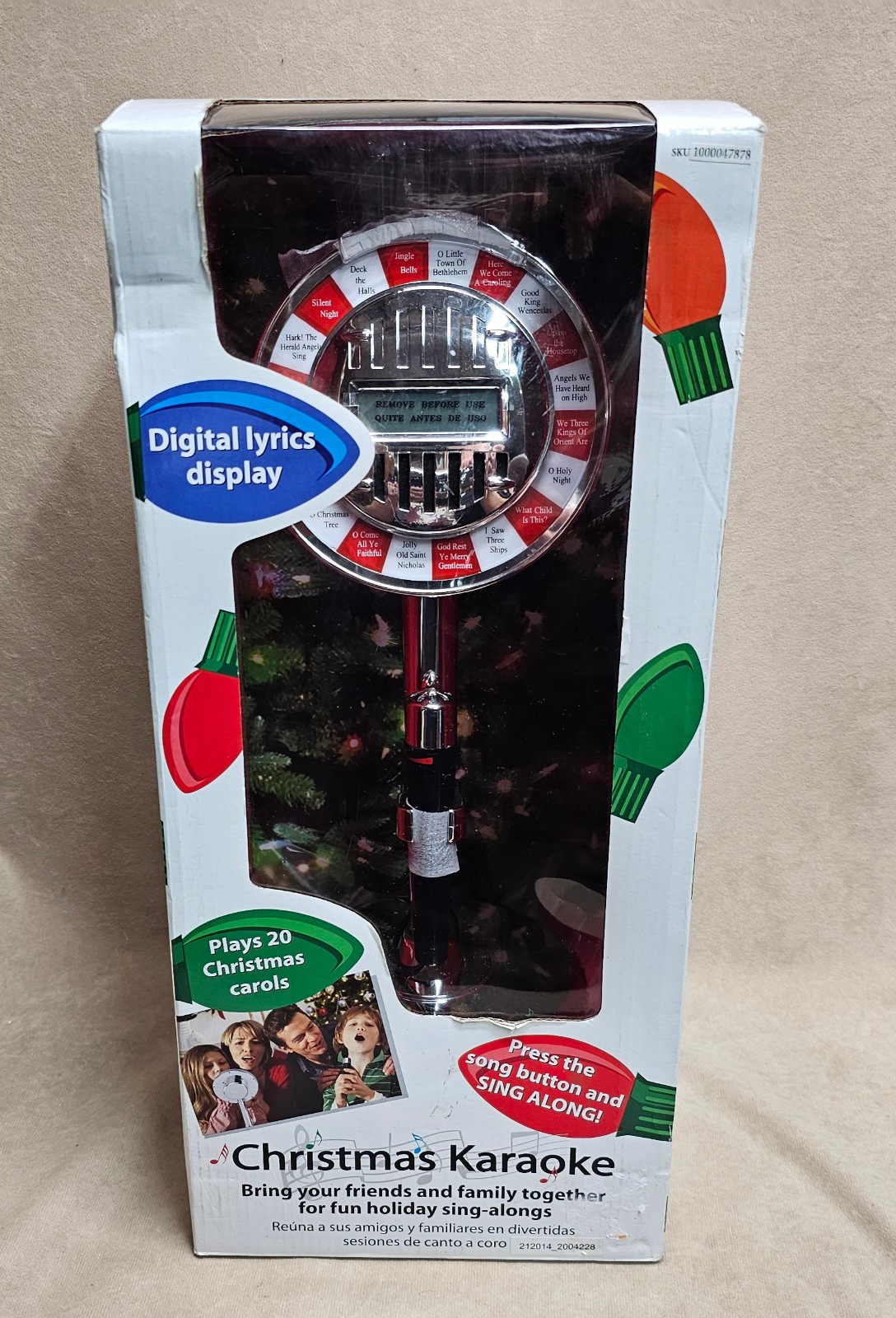 New 2014 Mr. Christmas Christmas Karaoke Machine Microphone, 20 Songs NIB