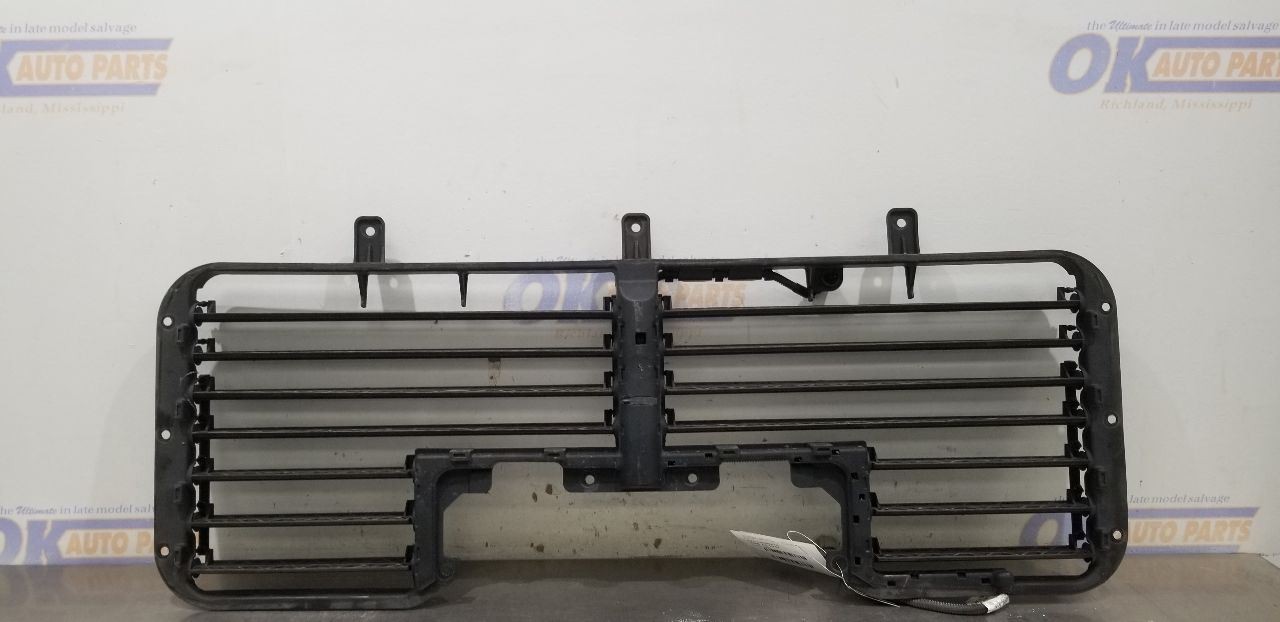 18 GMC SIERRA 1500 5.3L AIR SHUTTER