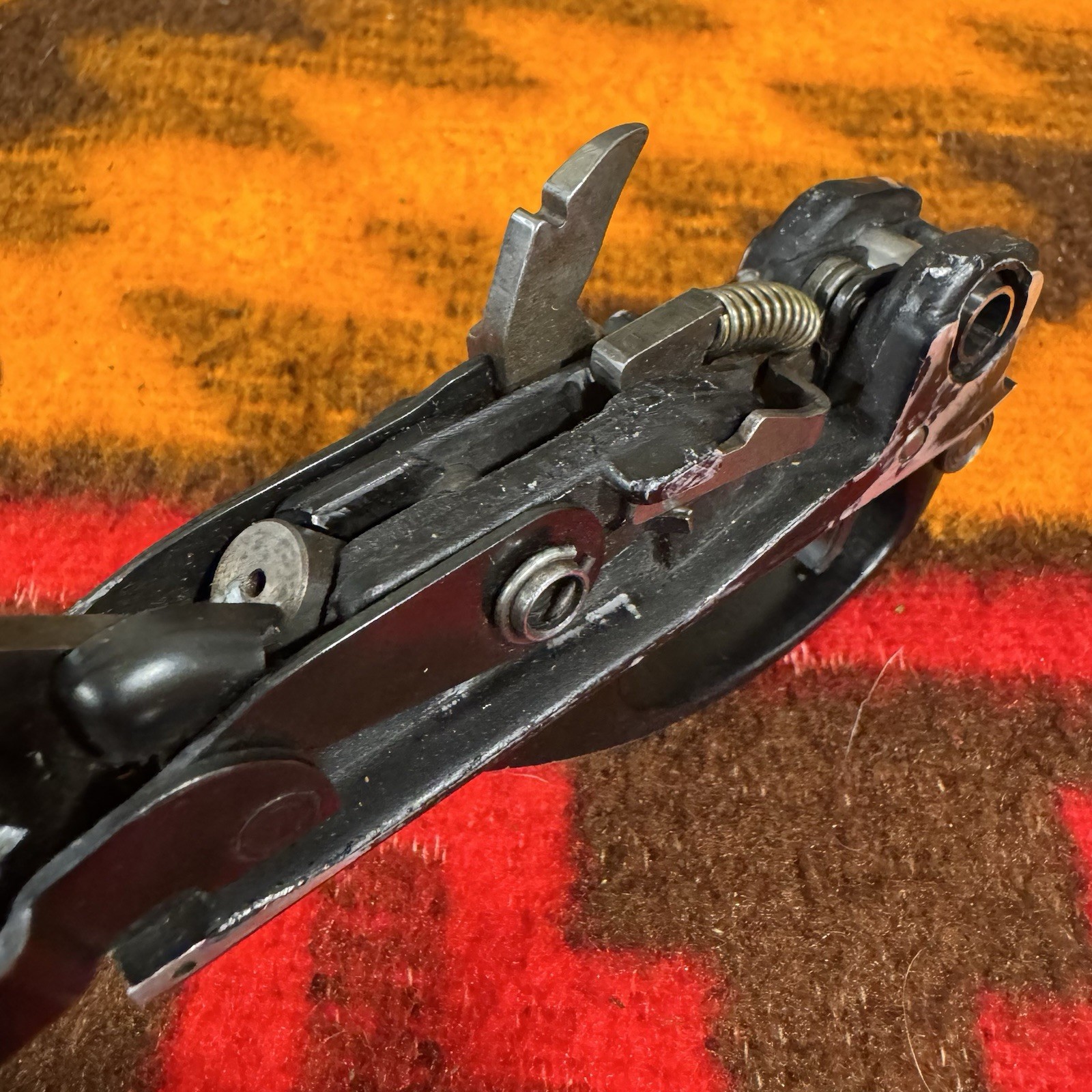 REMINGTON 1100 TRIGGER ASSEMBLY 12 Ga.