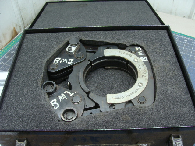 NIBCO PC-4 KSP30 PRESS CHAIN ADAPTER 4" WITH CARRYING CASE