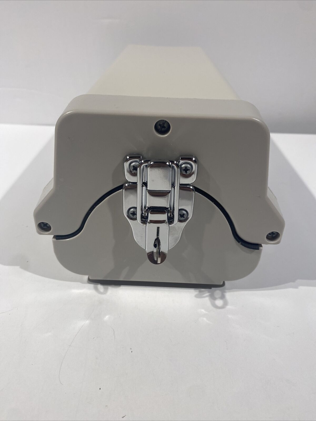Outdoor CCD/PTZ Camera Housing NEW in Box