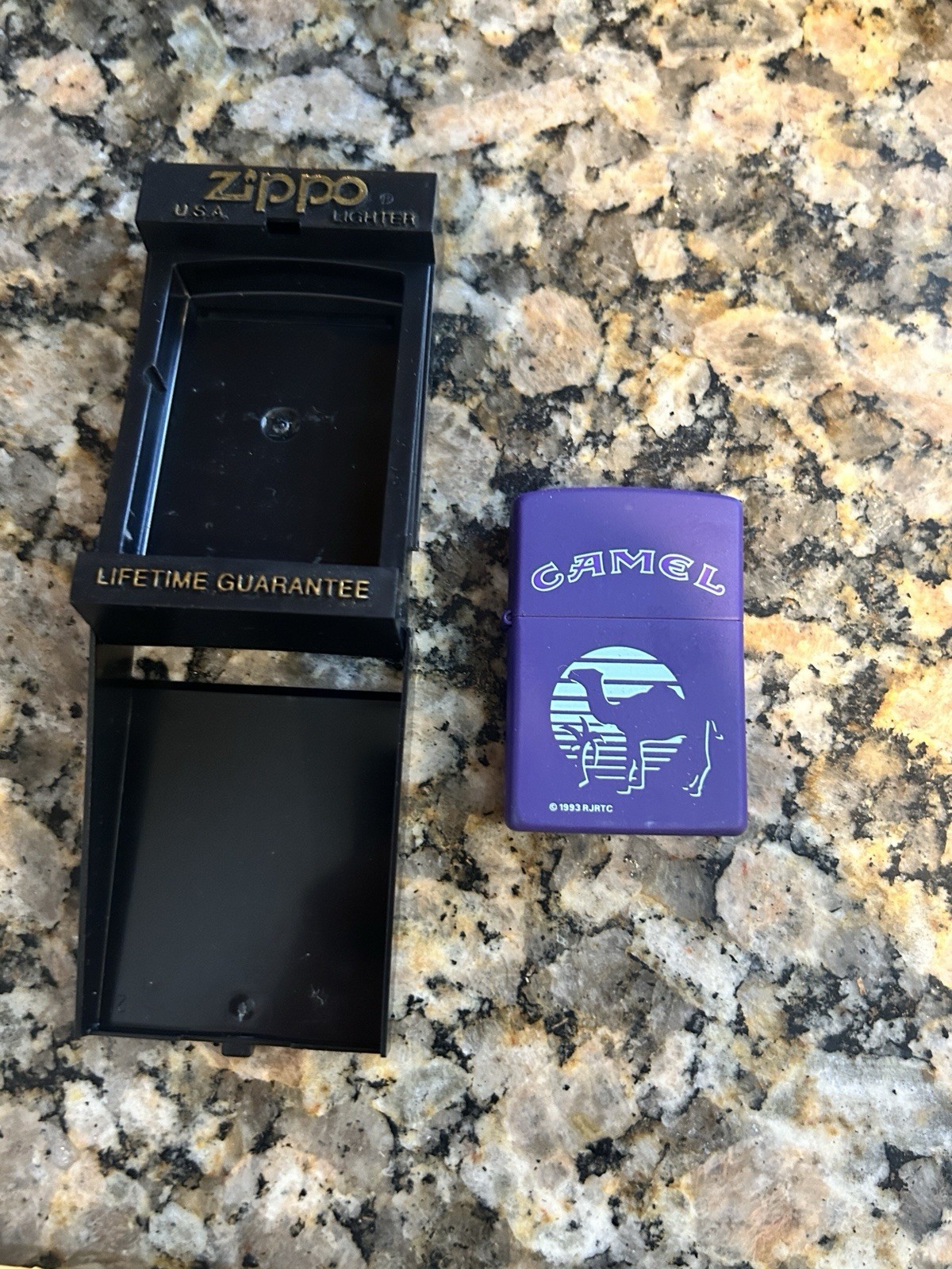 Vintage ZIPPO Camel Cigarettes Lighter Purple  OASIS PALM TREE New UNFIRED 1990s