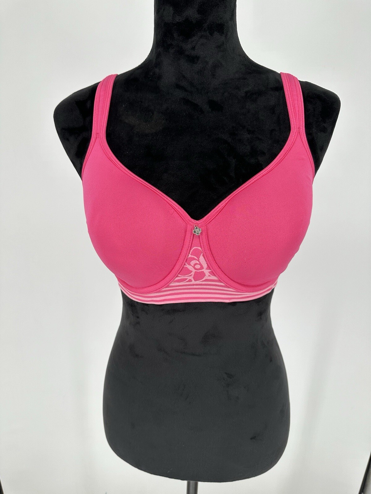 NEW Breezies Women’s 36C Floral Stripe Seamless Underwire T-Shirt Bra Pink Z9