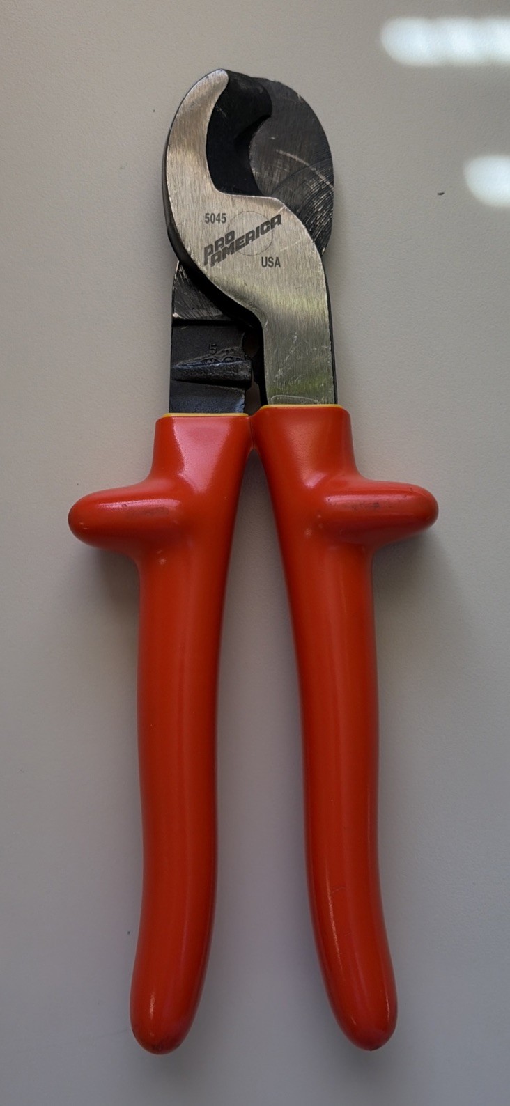 OEL IT5045 ProAmerica USA 9.5” Cable Cutter 1000V ( SB1108804) Clean