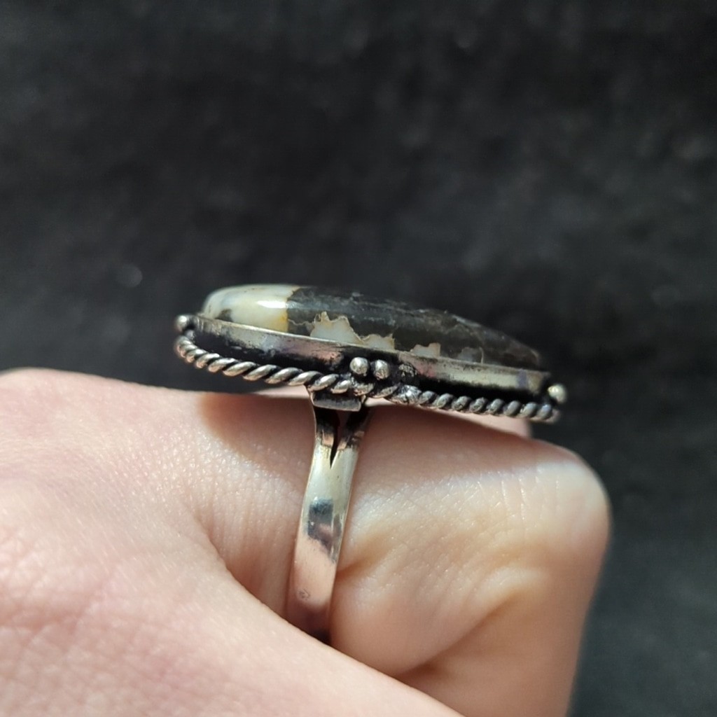 Silver Plated White Black White Buffalo Gemstone Teardrop Statement Ring - 8-10