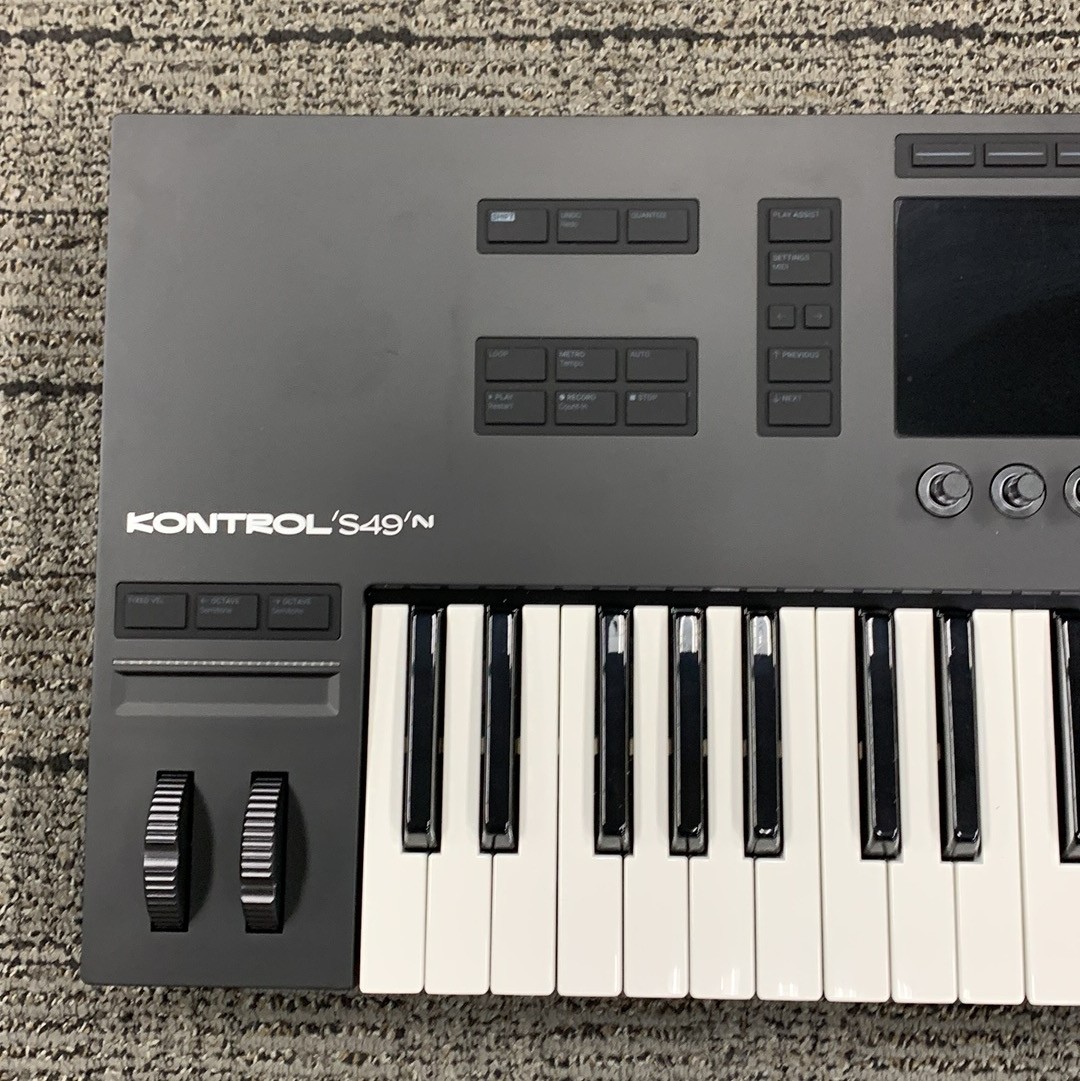 Native Instruments S-Series Komplete Kontrol S49 MK3 Keyboard Controller