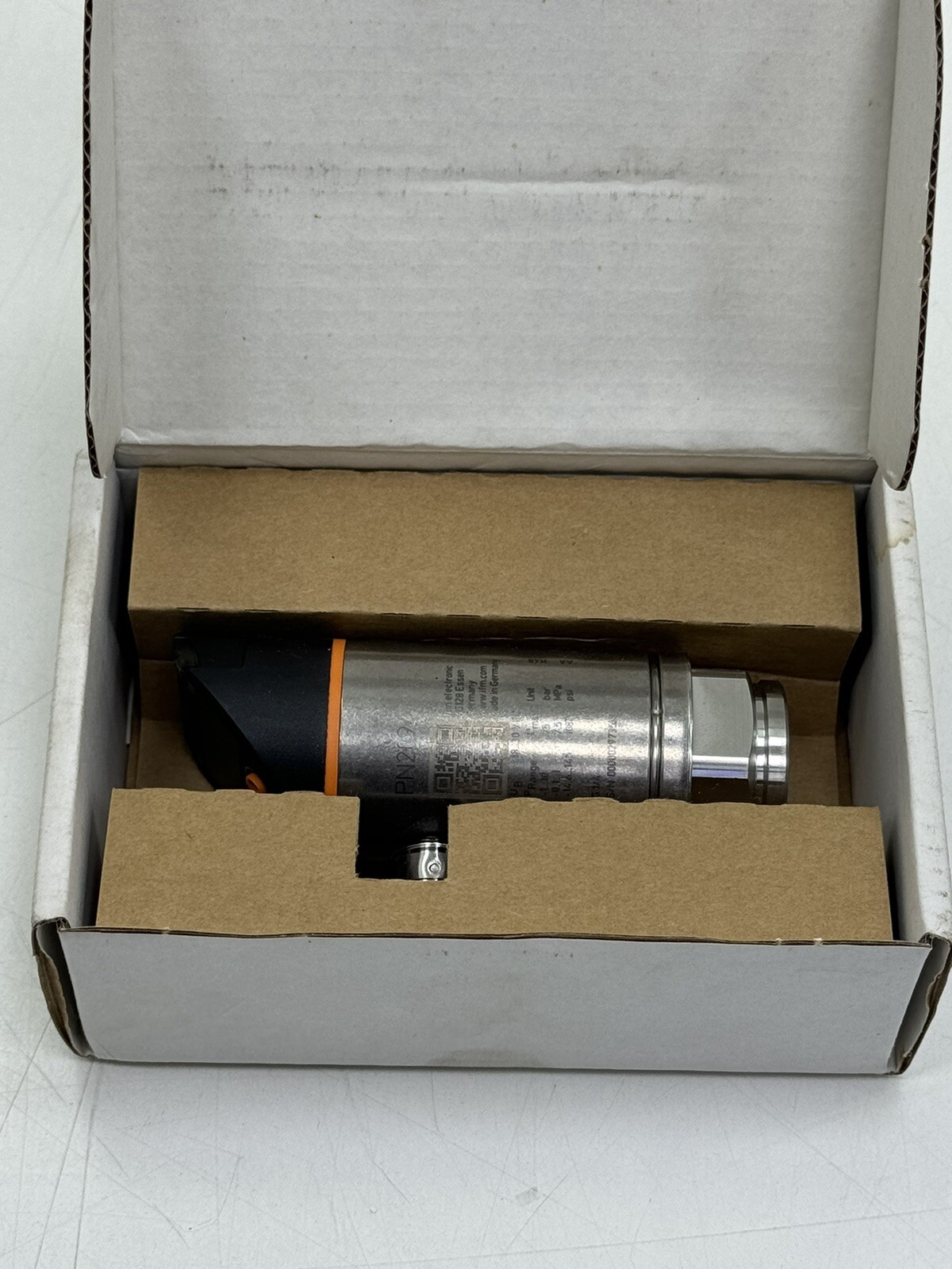 IFM PN2094 PRESSURE SENSOR WITH DISPLAY PN-010-RER14-MFRKG/US/V