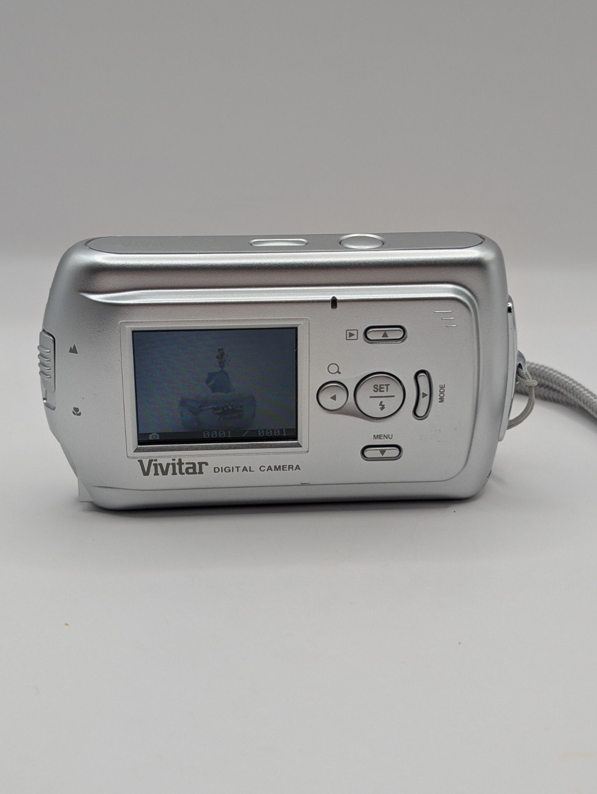 Vivitar Digital Camera Vivicam 3105s 3.2MP Silver Tested