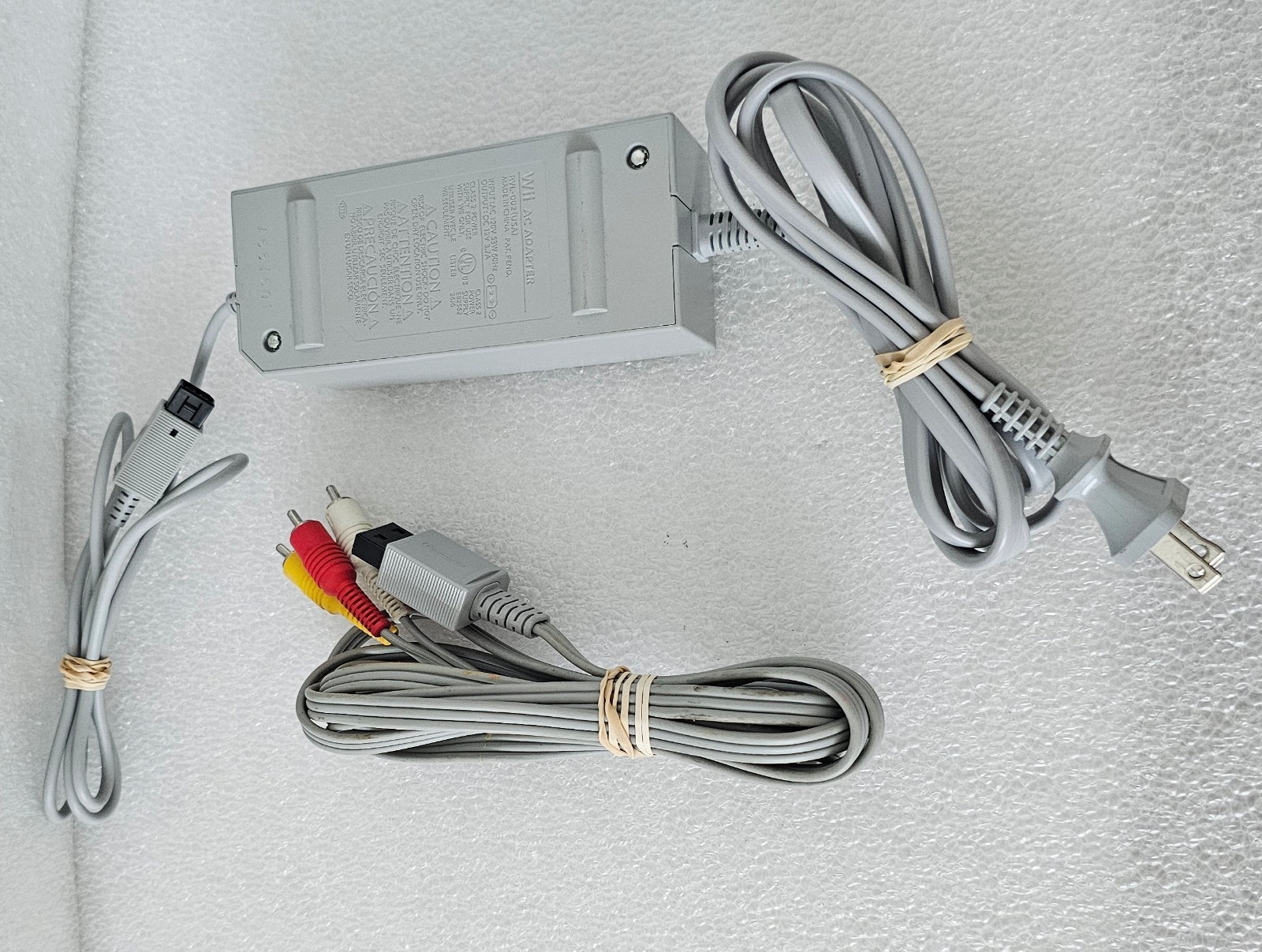 Genuine Nintendo Wii System Console Power Cord RVL-002 & AV Cable RVL-006 Tested
