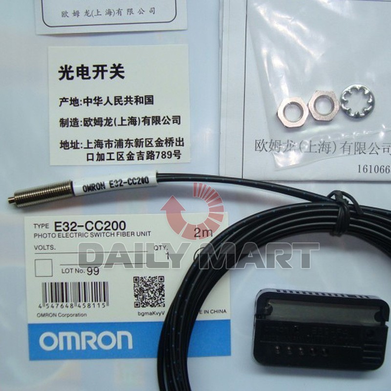 Omron E32-CC200 E32CC200 Photoelectric Switch Fiber Unit New Free Ship
