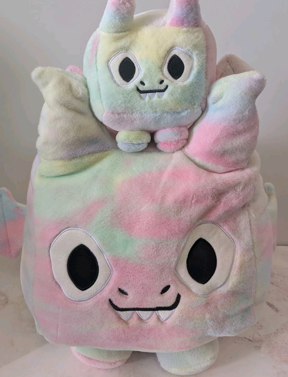 Titanic Tie Dye Dragon Plush (NO CODE) Pet Simulator Big Games Roblox