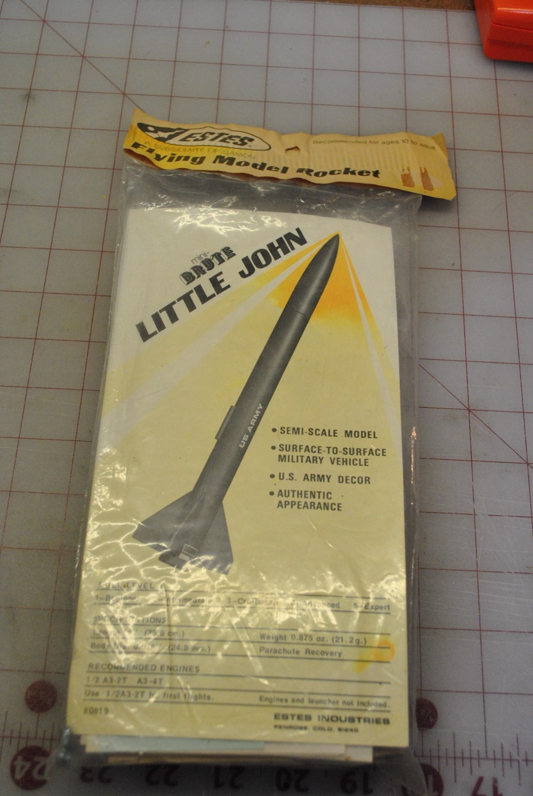 Estes rockets vintage 1970's, Little John kit. Nice!