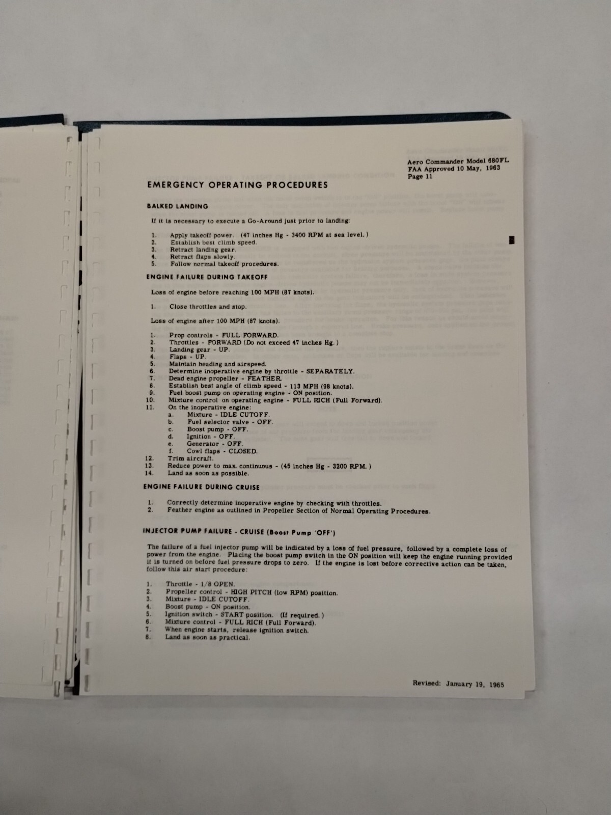 Grand Commander 1968 Model 680FL Flight Manual-Original