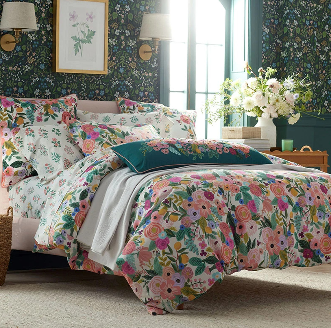 Rifle Paper Co. Hawthorne Classic Cool Percale Bed Sheet Set - Ivory Multi