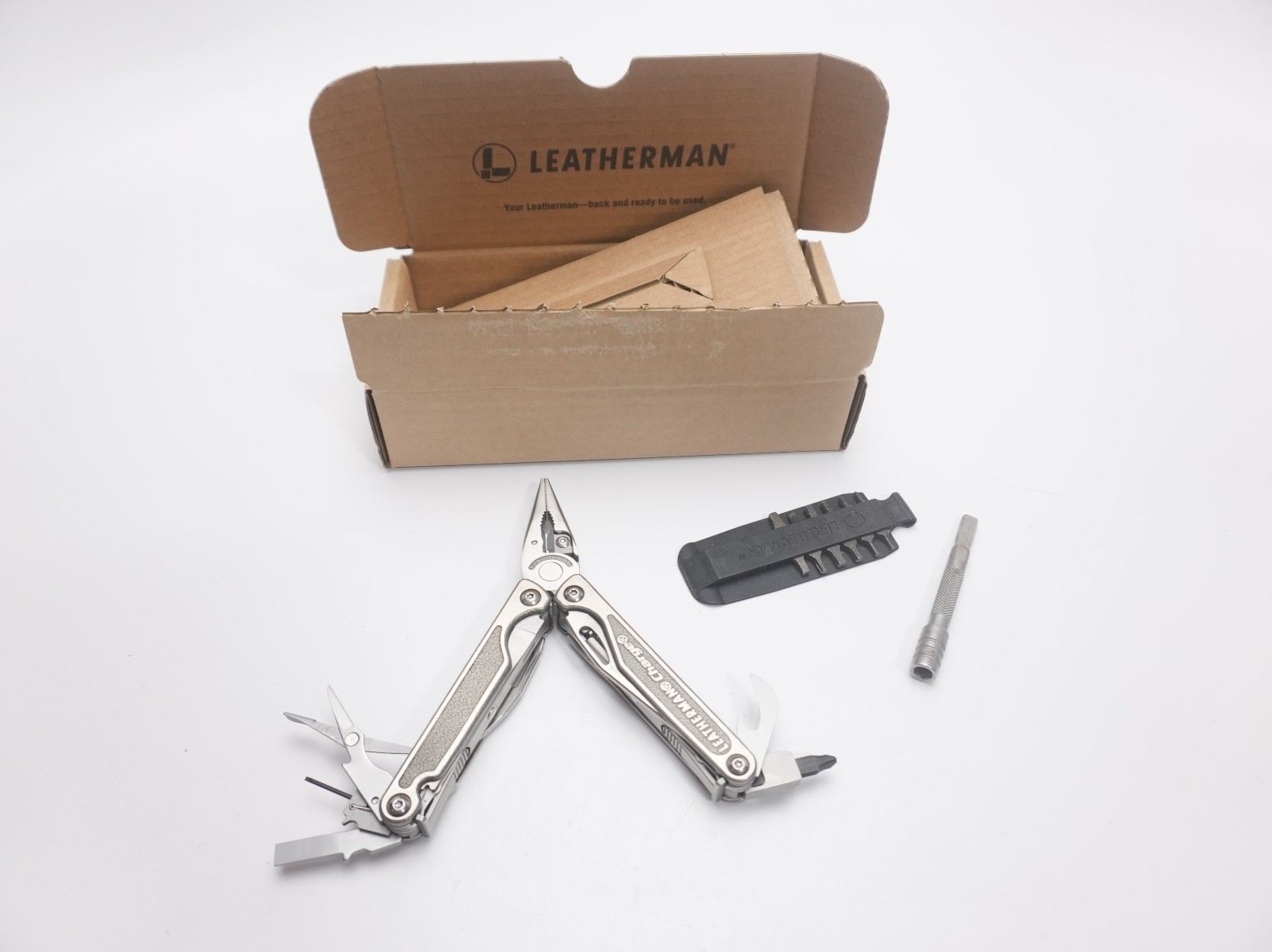NICE! Leatherman Charge Ti Titanium Multi-Tool w/ Screwdriver Attachment