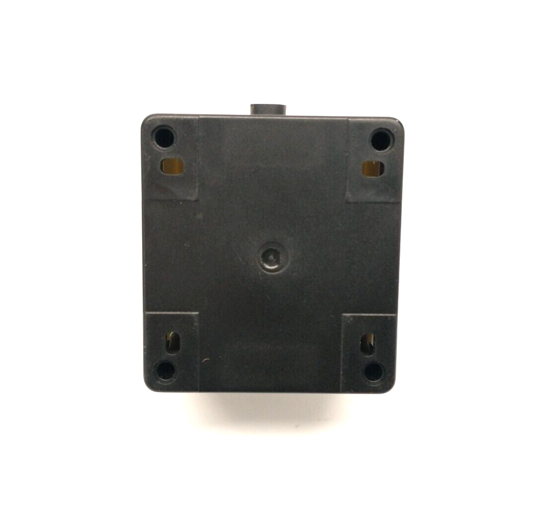 Auspicious Red 2-Position Selector Switch w/ Control Station Enclosure 120V 6A