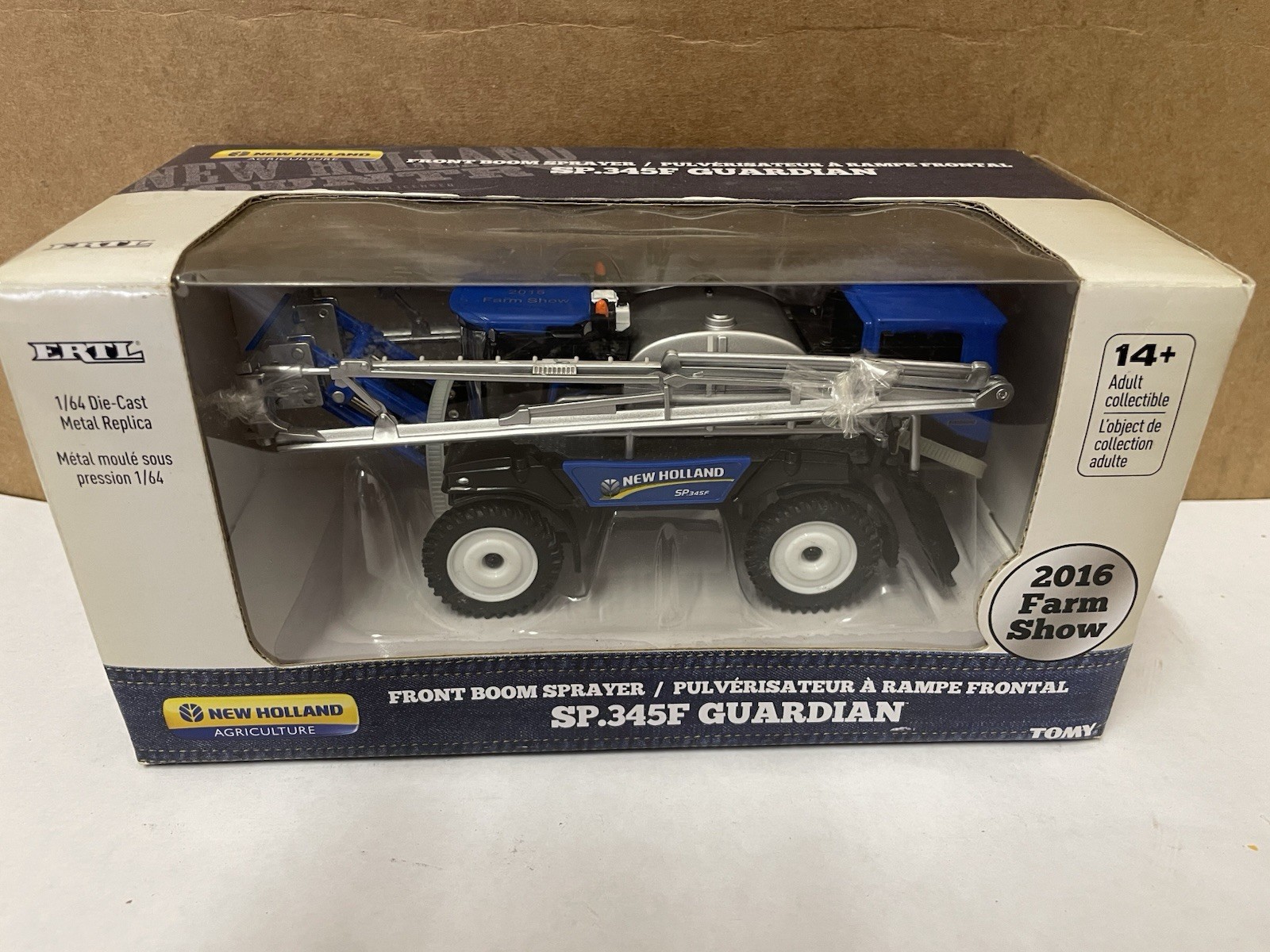 1/64 New Holland SP.345F Guardian Sprayer, 2016 Farm Show, ERTL 13907A