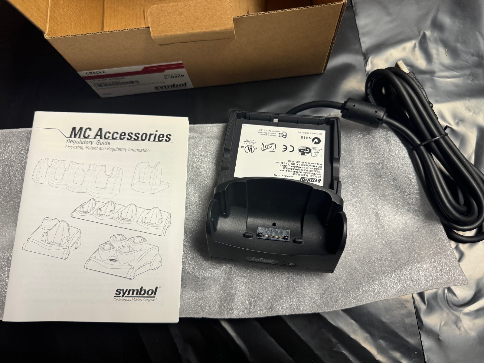 Symbol Cradle CRD5000-1000U Charger + Spare Battery Charger. New