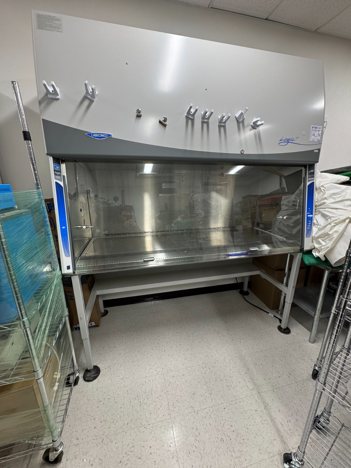 6' Purifier Logic+ Class II A2 Biological Safety Cabinet with 10" sash opening,