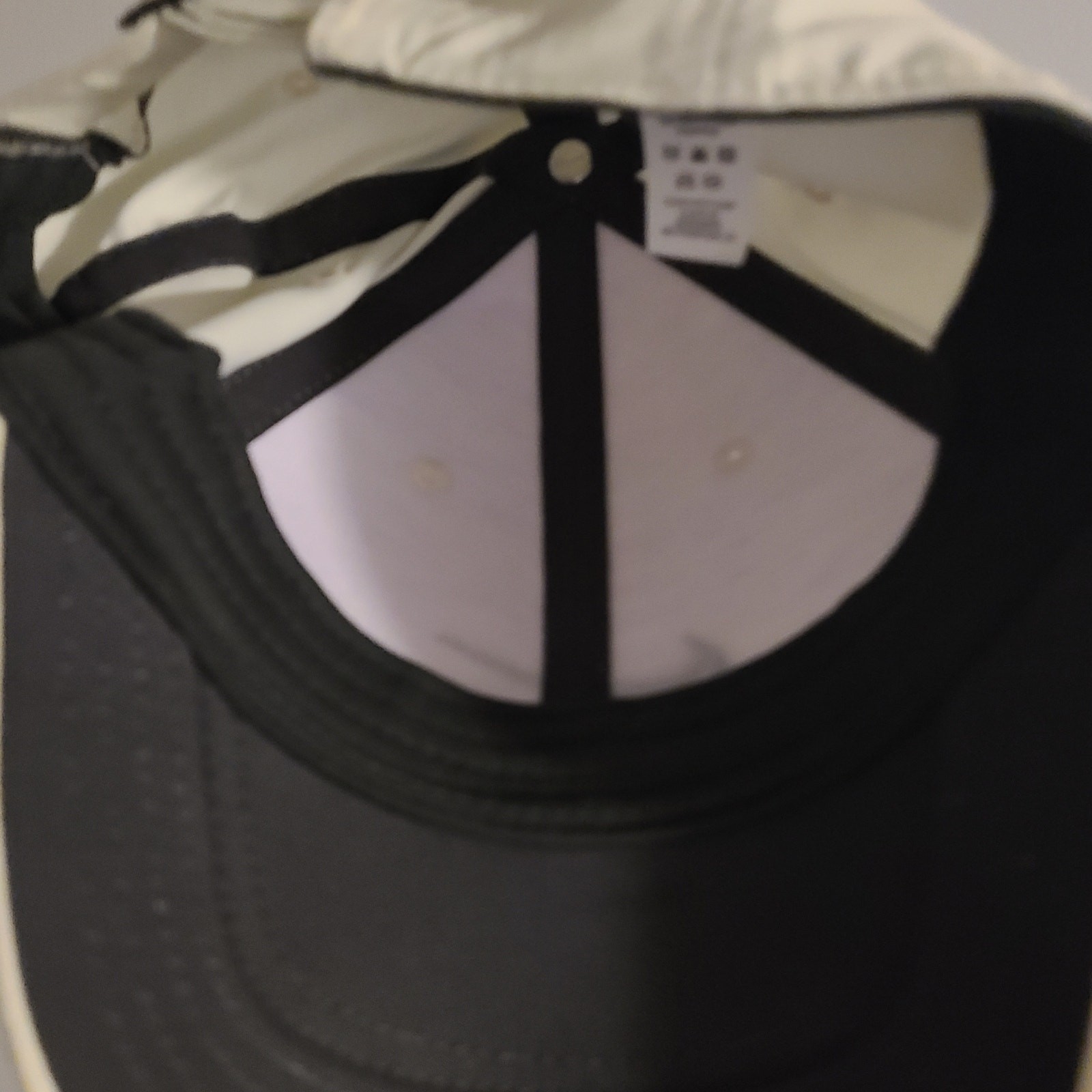 Nike Golf Hat Adjustable Strap White.