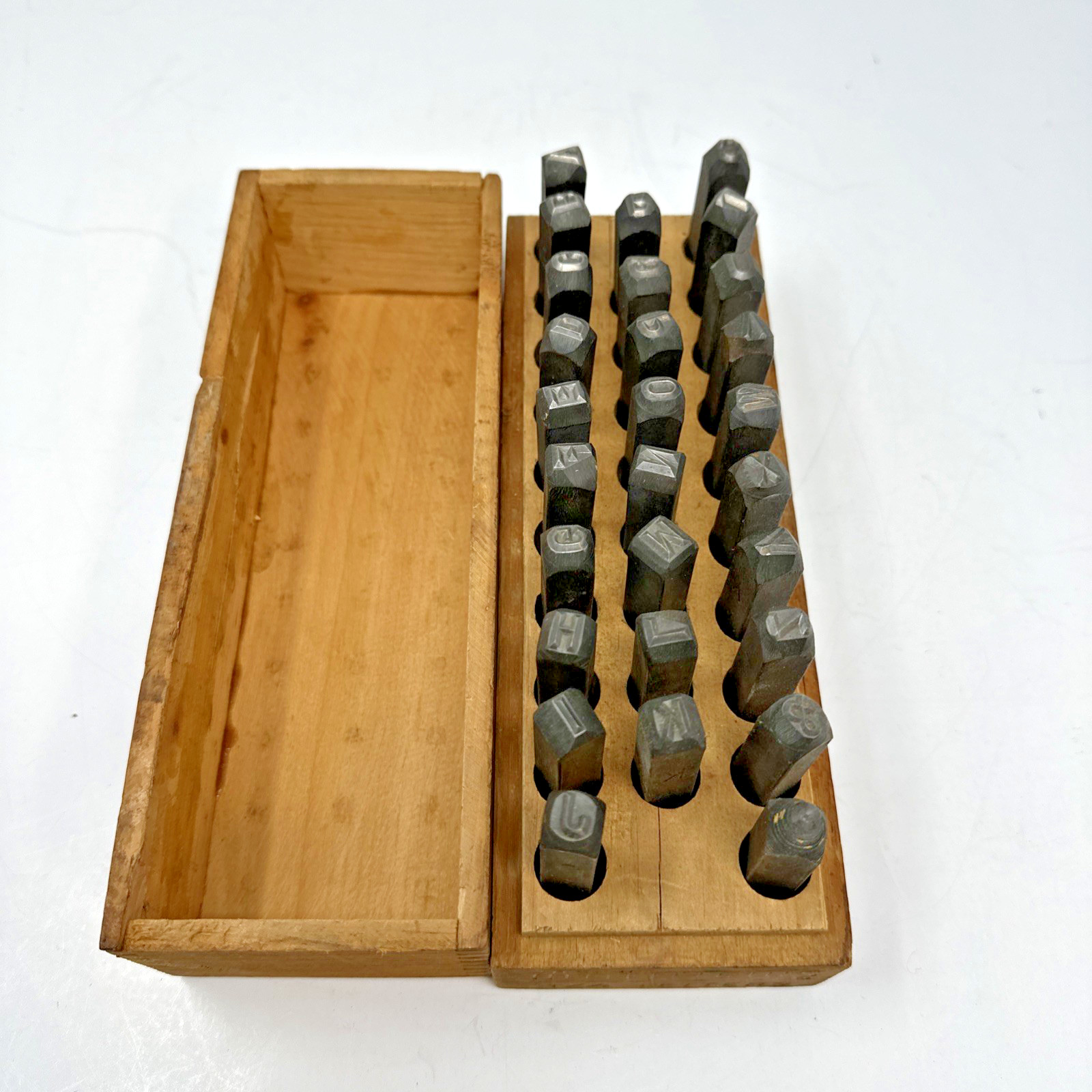 Vintage 1/4” Matthews Of Pittsburgh Steel Letter Die Punch Stamp Set Alphabet