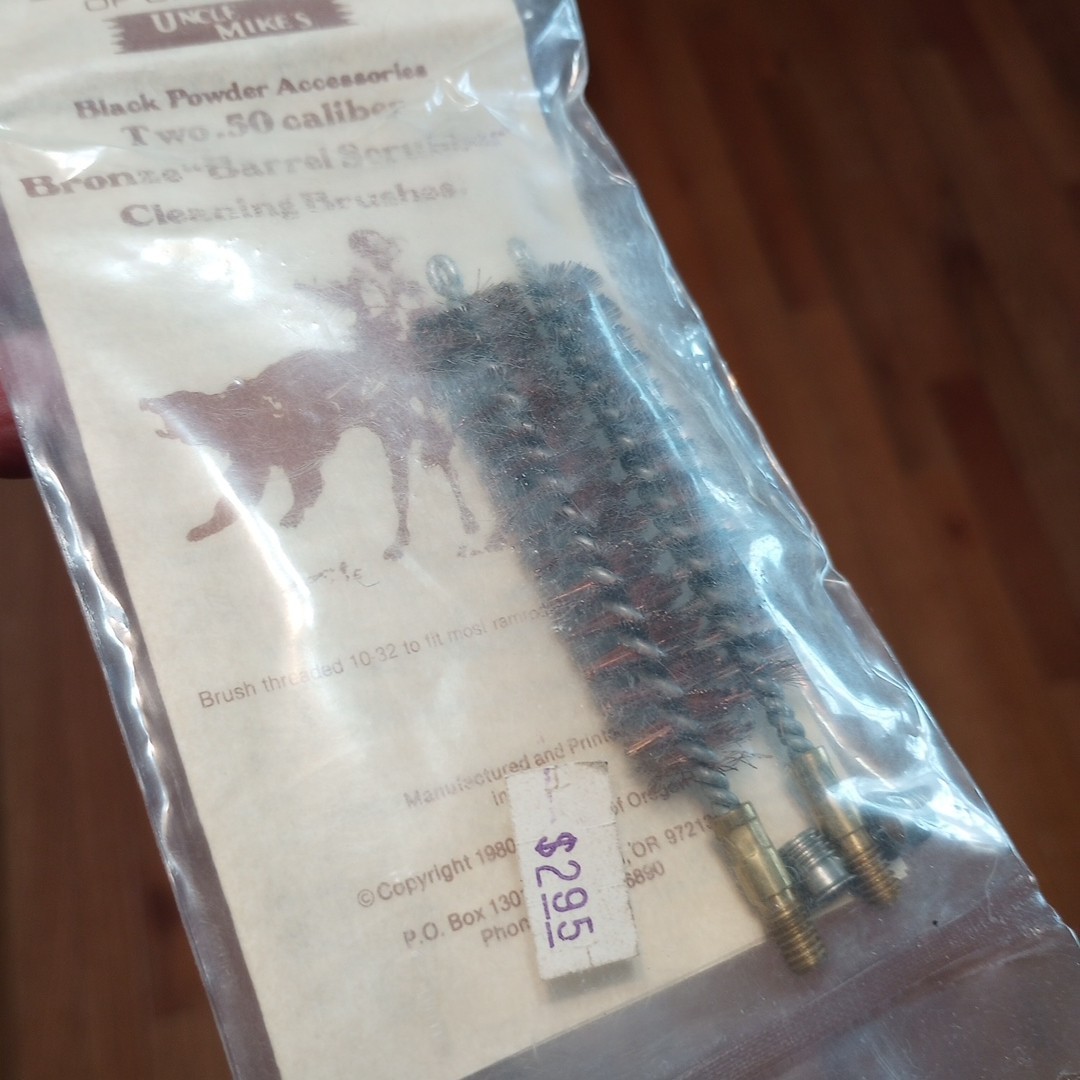 Set of 2 Uncle Mike's 50 Cal. Muzzle Loader Cleanng Brushes Vtg NOS Set # 2893-2