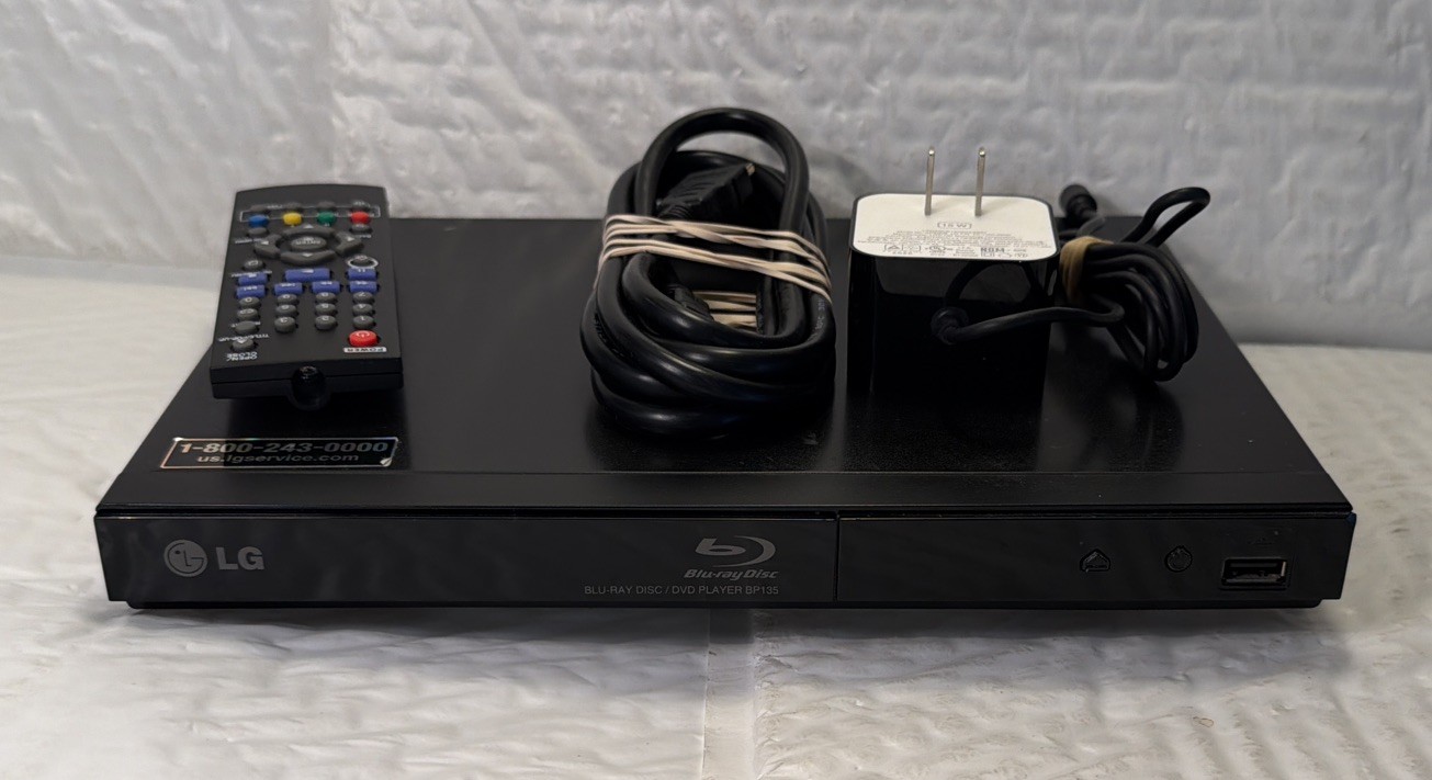 LG BP135 Blu-Ray Disc DVD Player With Remote, Plug, HDMI Cable Full Setup  Works