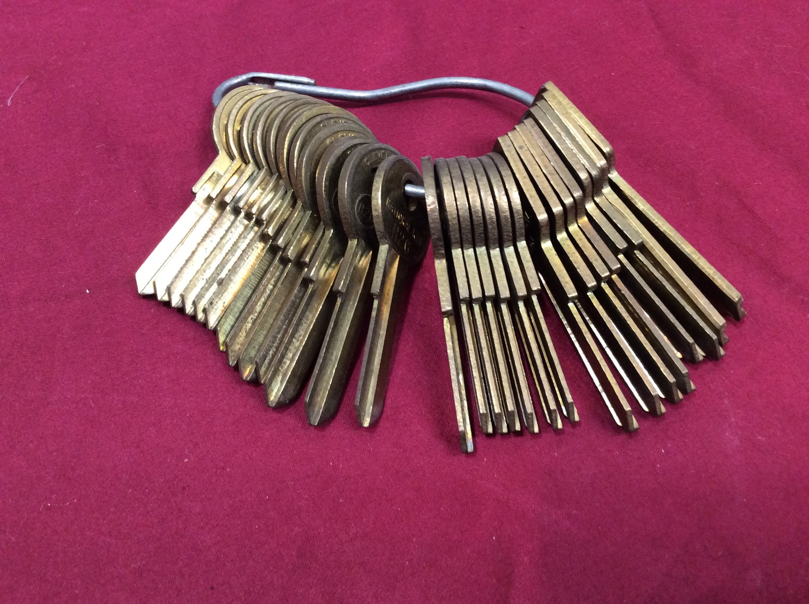Mercury & Lincoln by Cole H26 & H27 Key Blanks, Set of 28- Locksmith