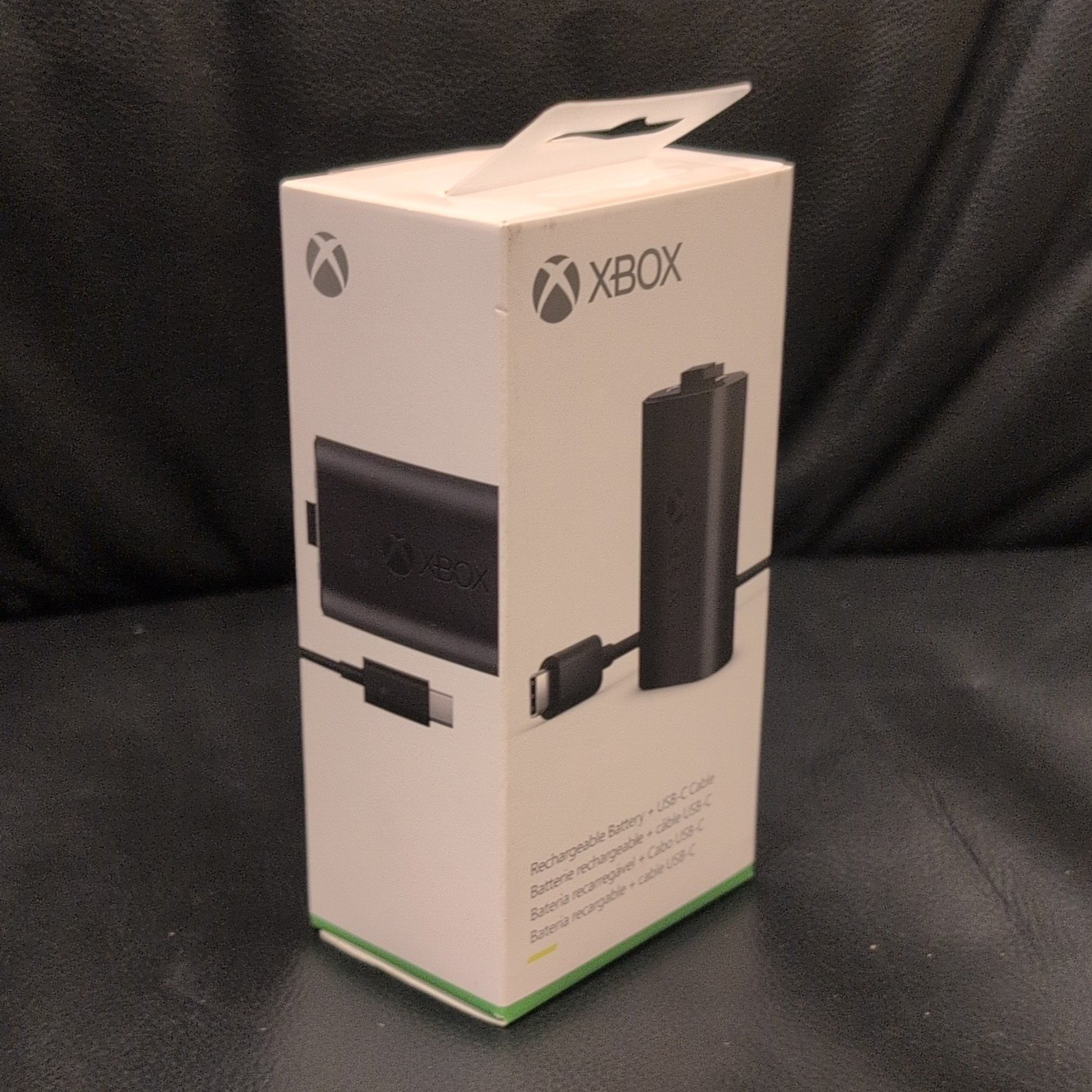 Xbox Rechargeable Battery + USB-C Cable for Xbox Wireless Controllers (USB-C)