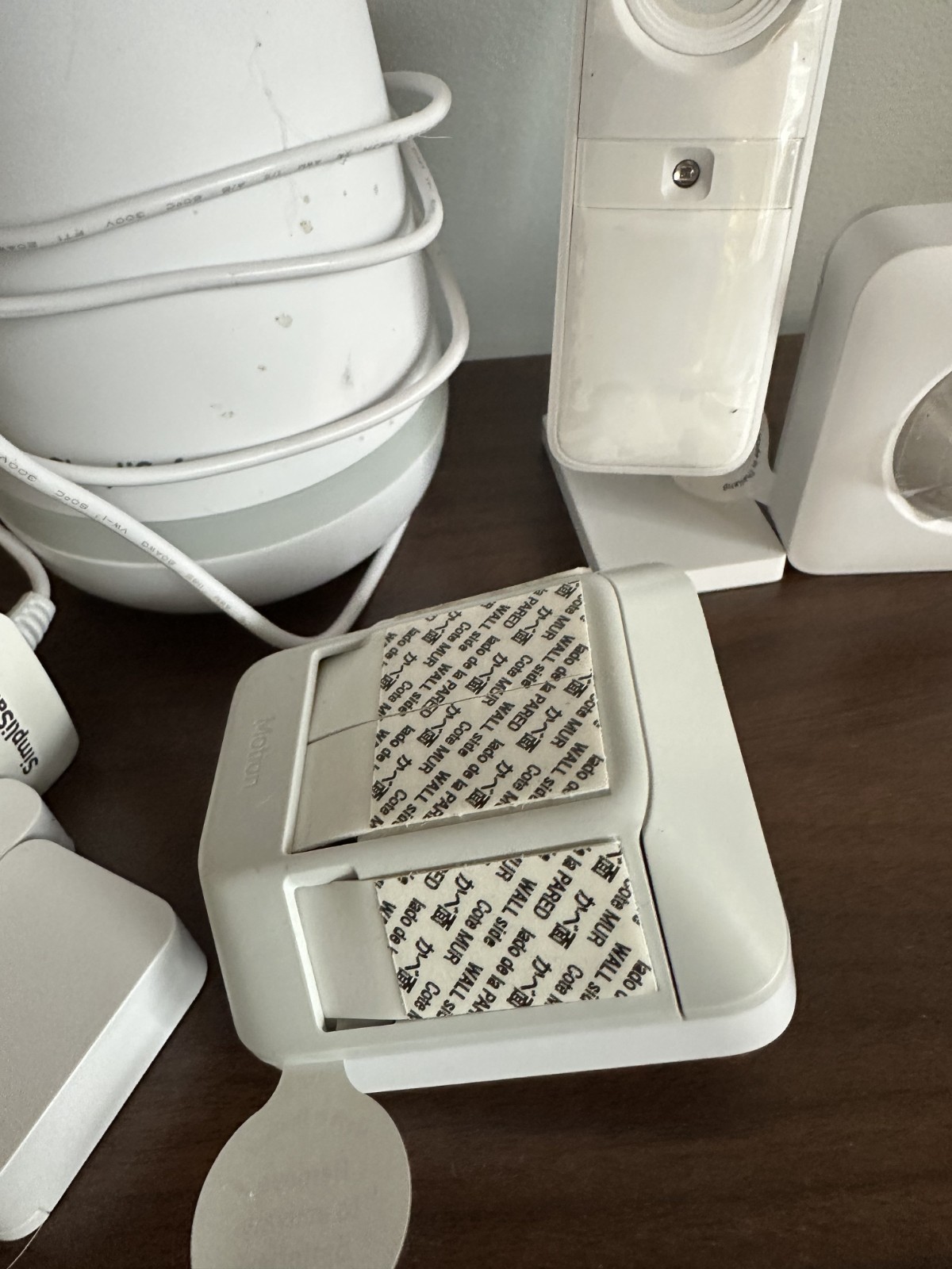 Simplisafe Security System - Keypad, (2) Motion Dectors, Camera and Door Sensor