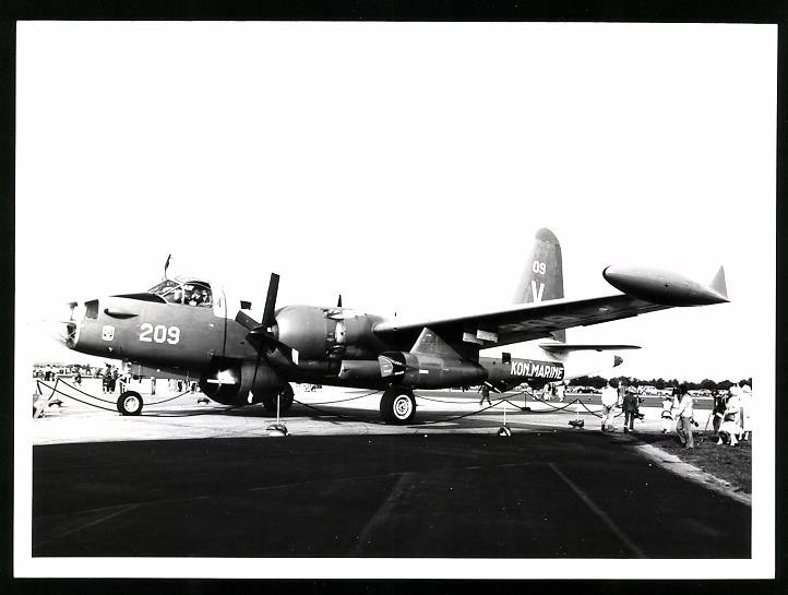 Photography Aircraft Twin-Engine Reconnaissance Kon. Navy