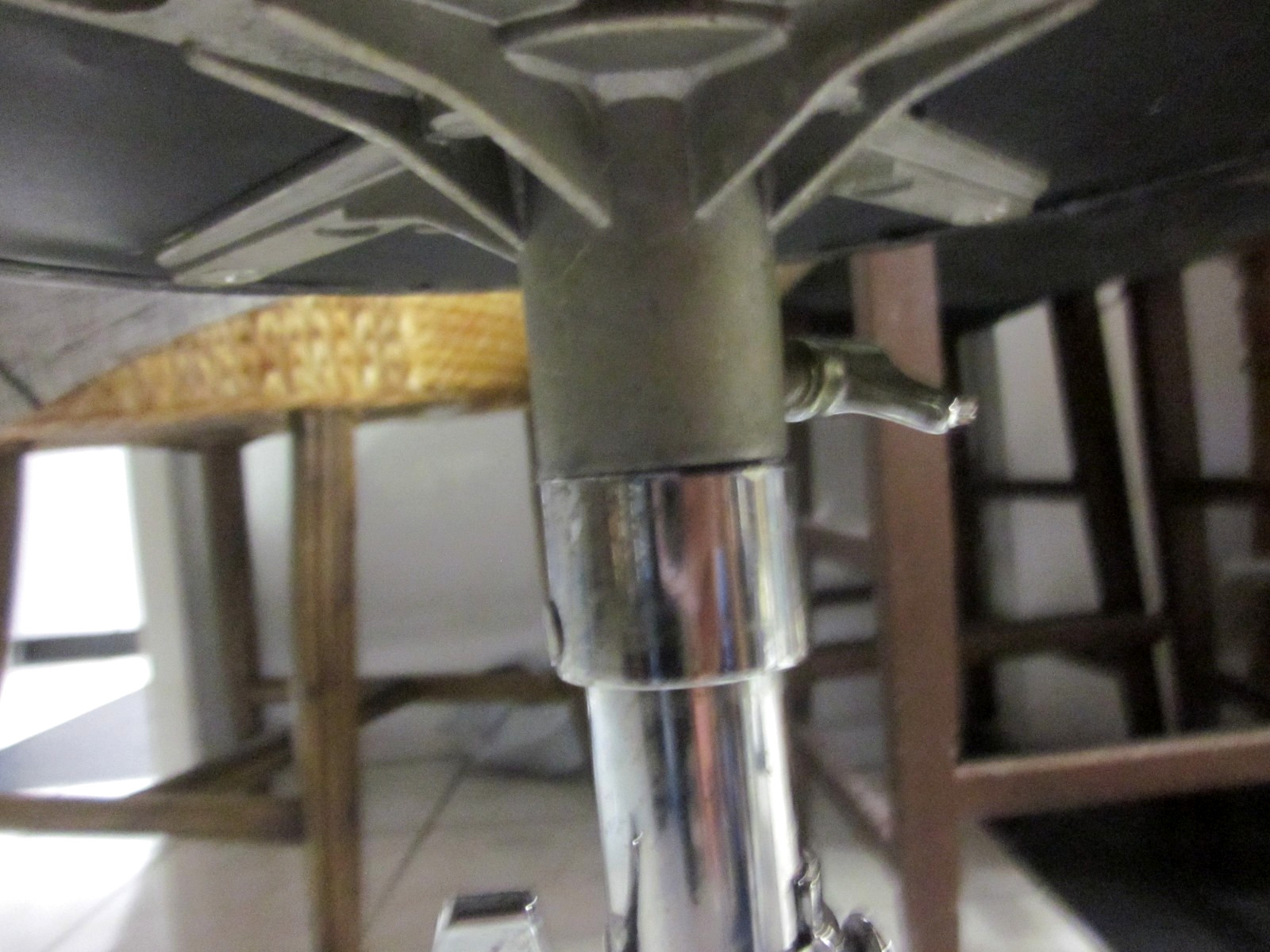 PDP PDD 700 Series Drum Throne Adjustable stool